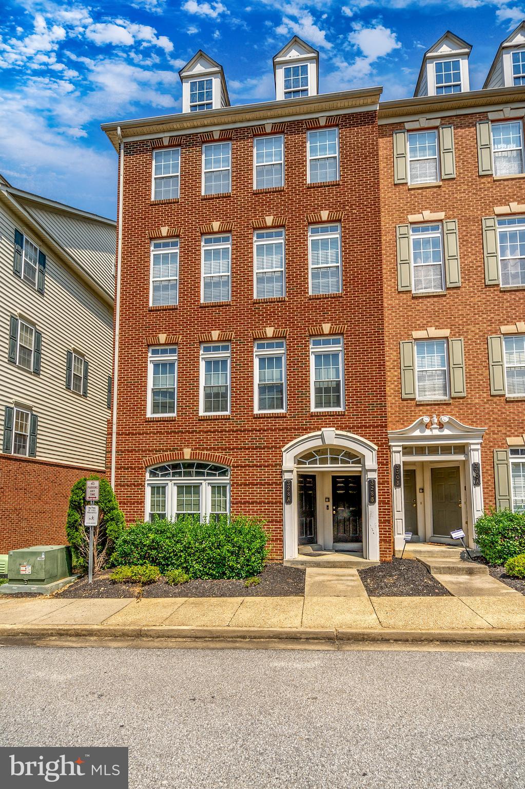 VILLAGES OF POTOMAC AT INDIAN HEAD - Residential Lease