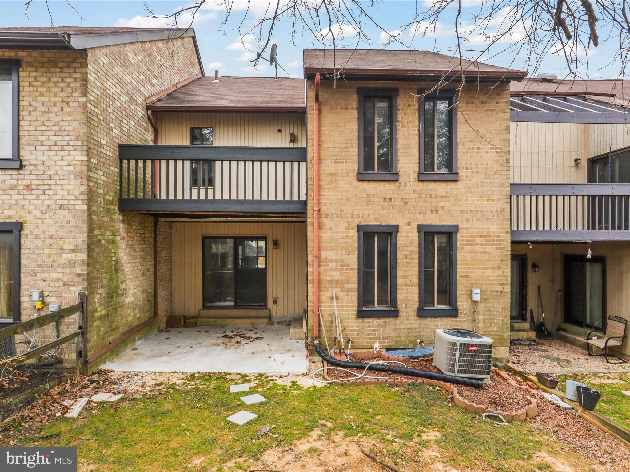 ARROWHEAD - Residential