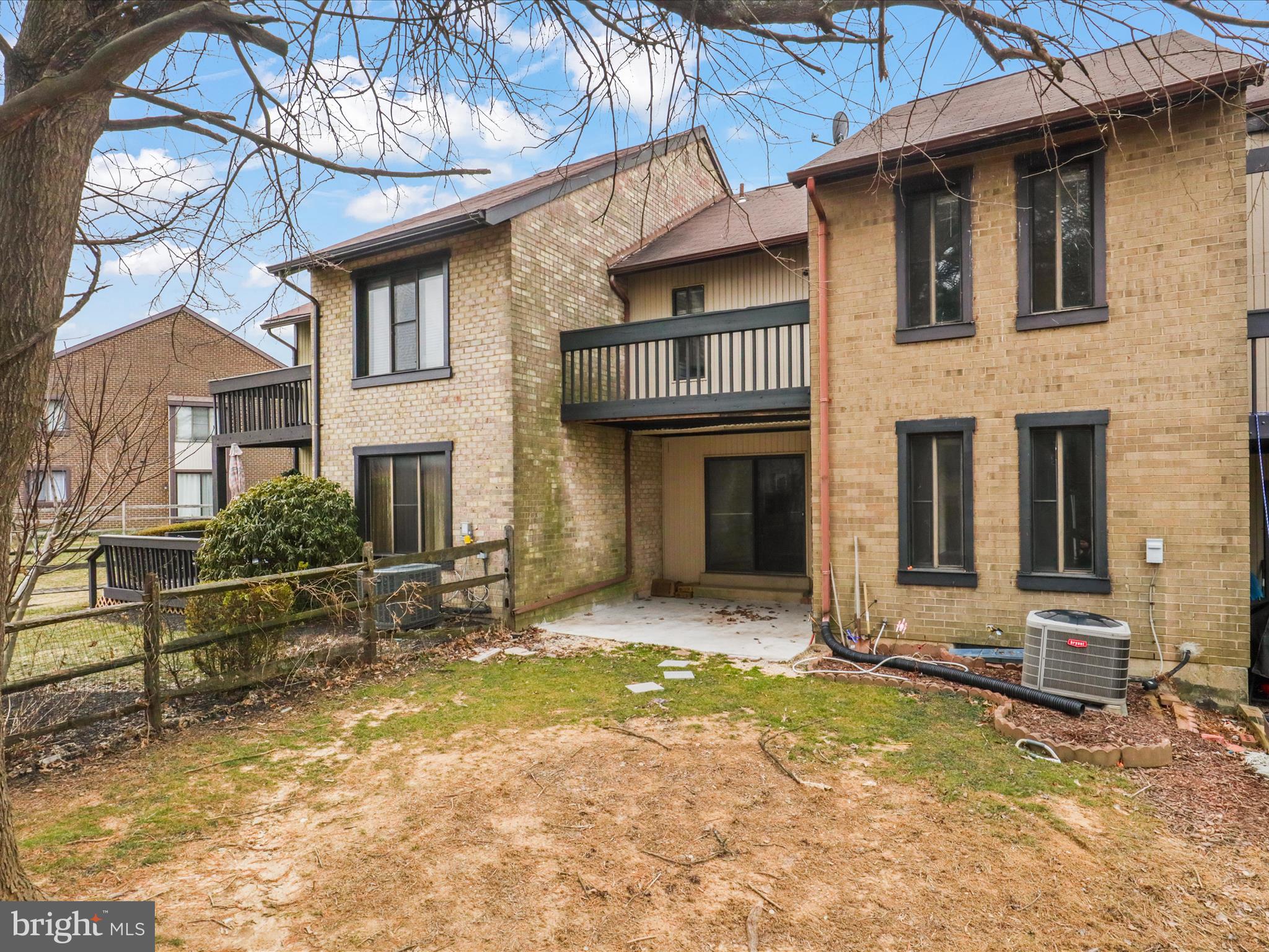 ARROWHEAD - Residential