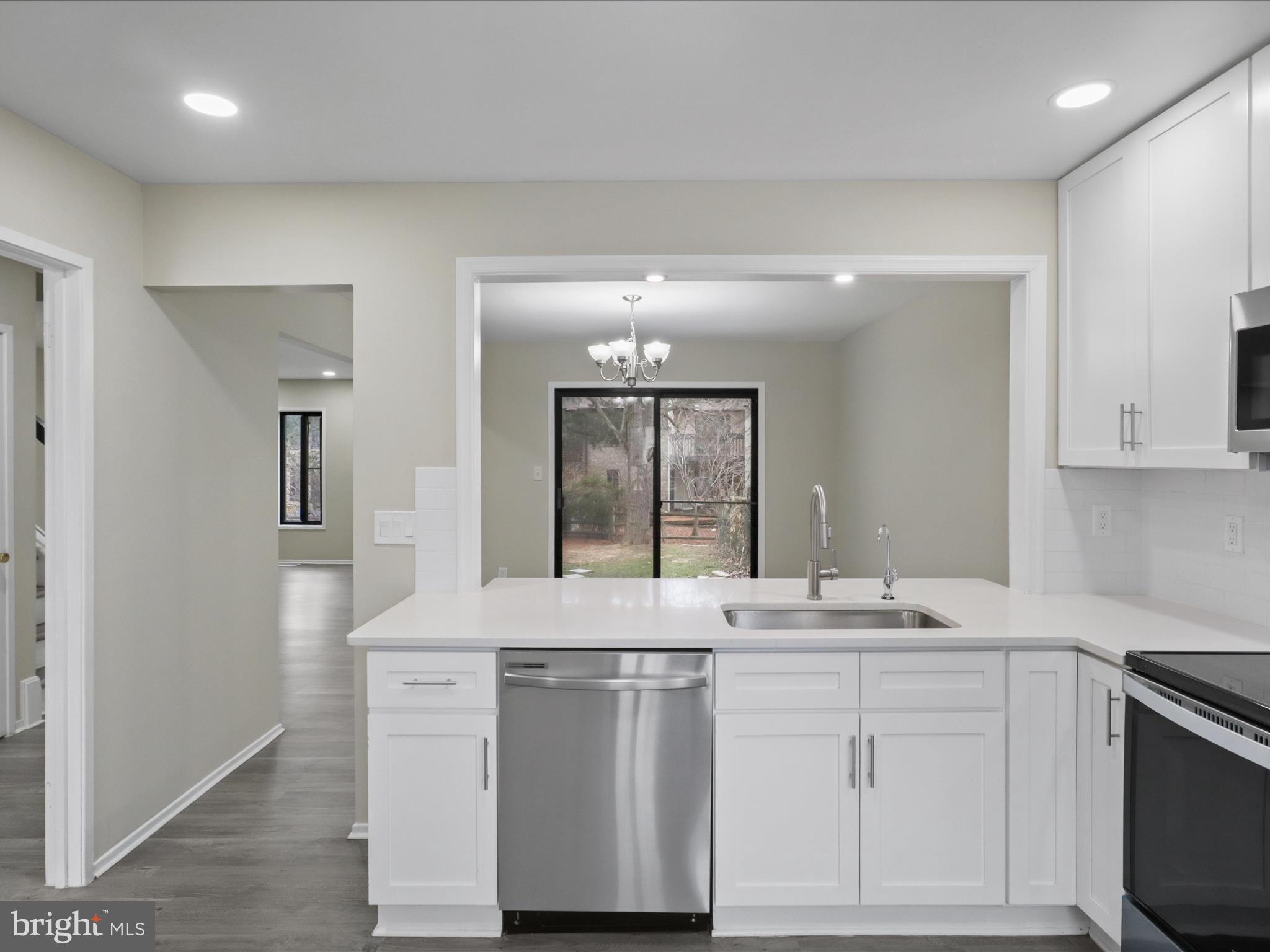 ARROWHEAD - Residential