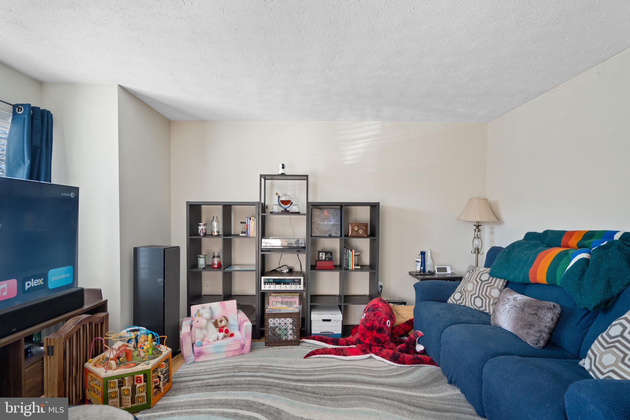 HUNTINGTON MEADOWS - Residential