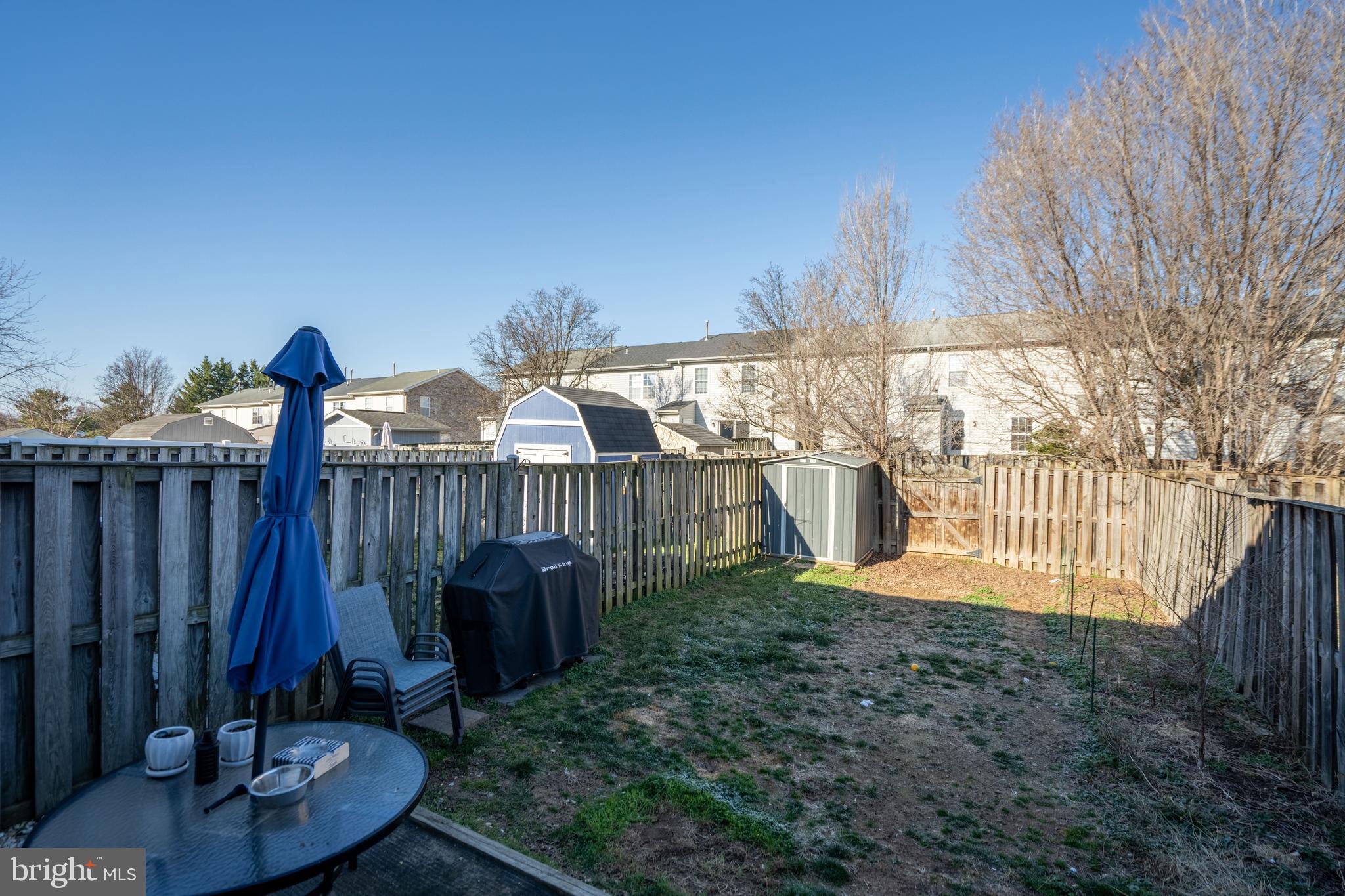 HUNTINGTON MEADOWS - Residential