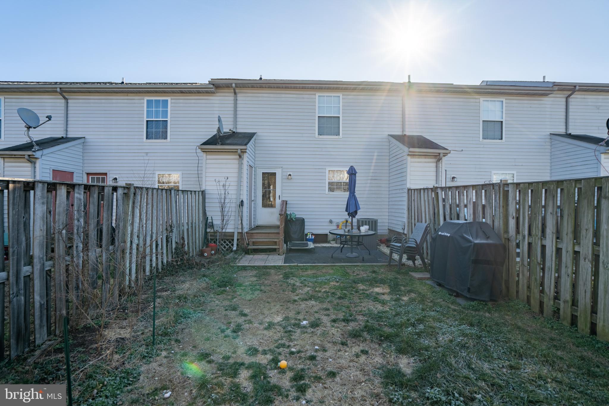 HUNTINGTON MEADOWS - Residential