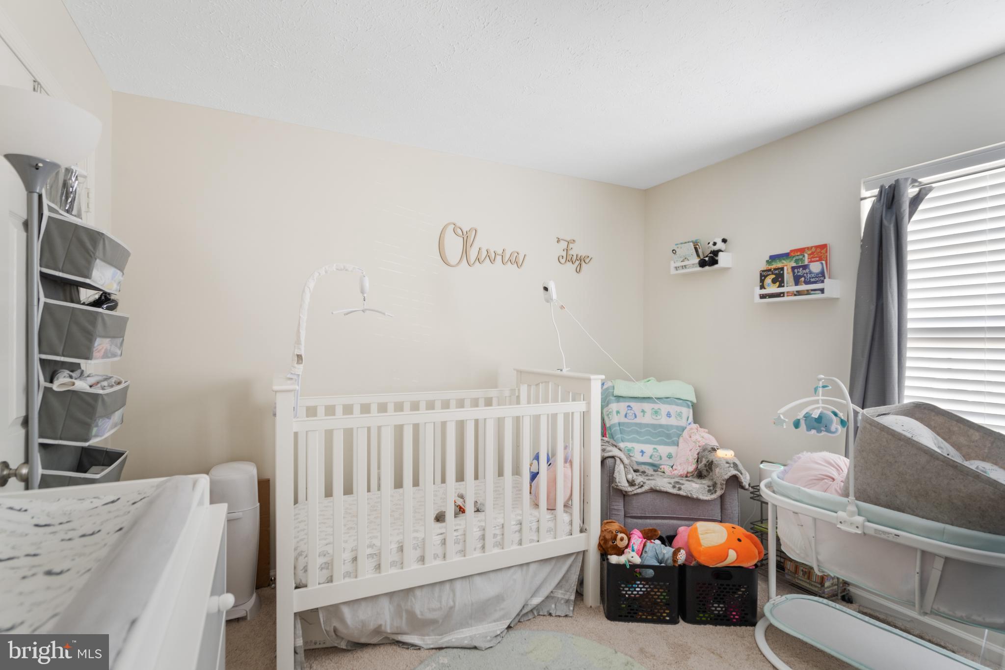 HUNTINGTON MEADOWS - Residential