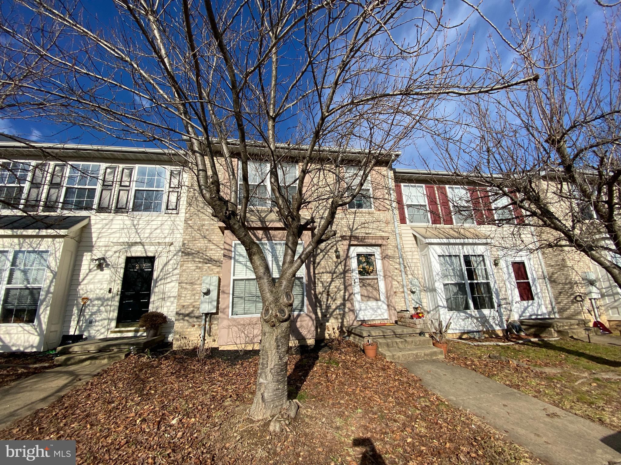 HUNTINGTON MEADOWS - Residential