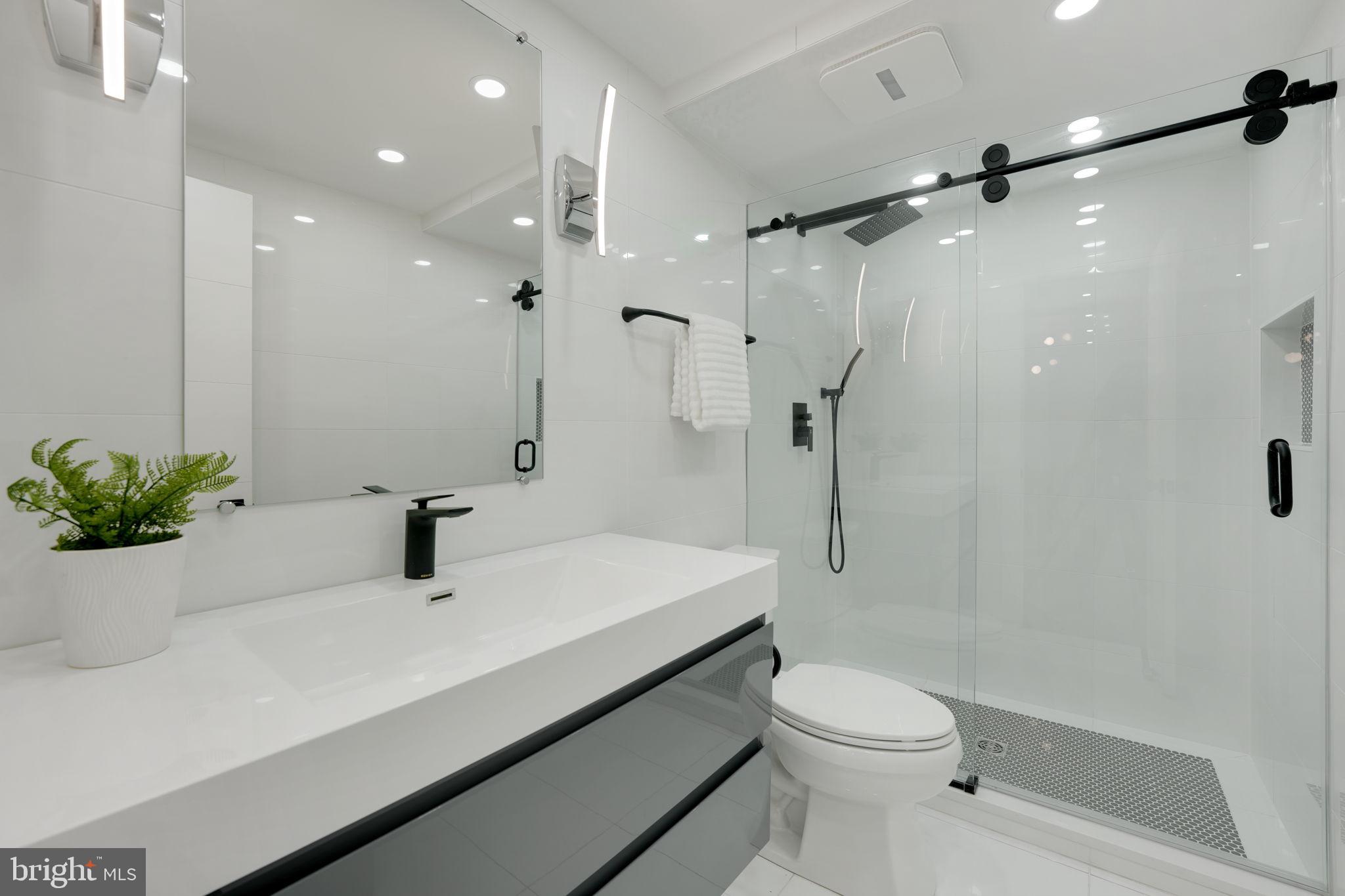 ALEXANDRIA KNOLLS - Residential