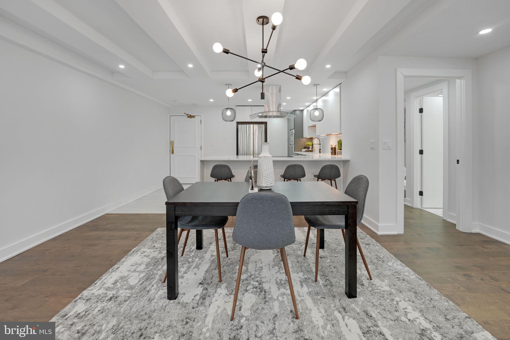 ALEXANDRIA KNOLLS - Residential