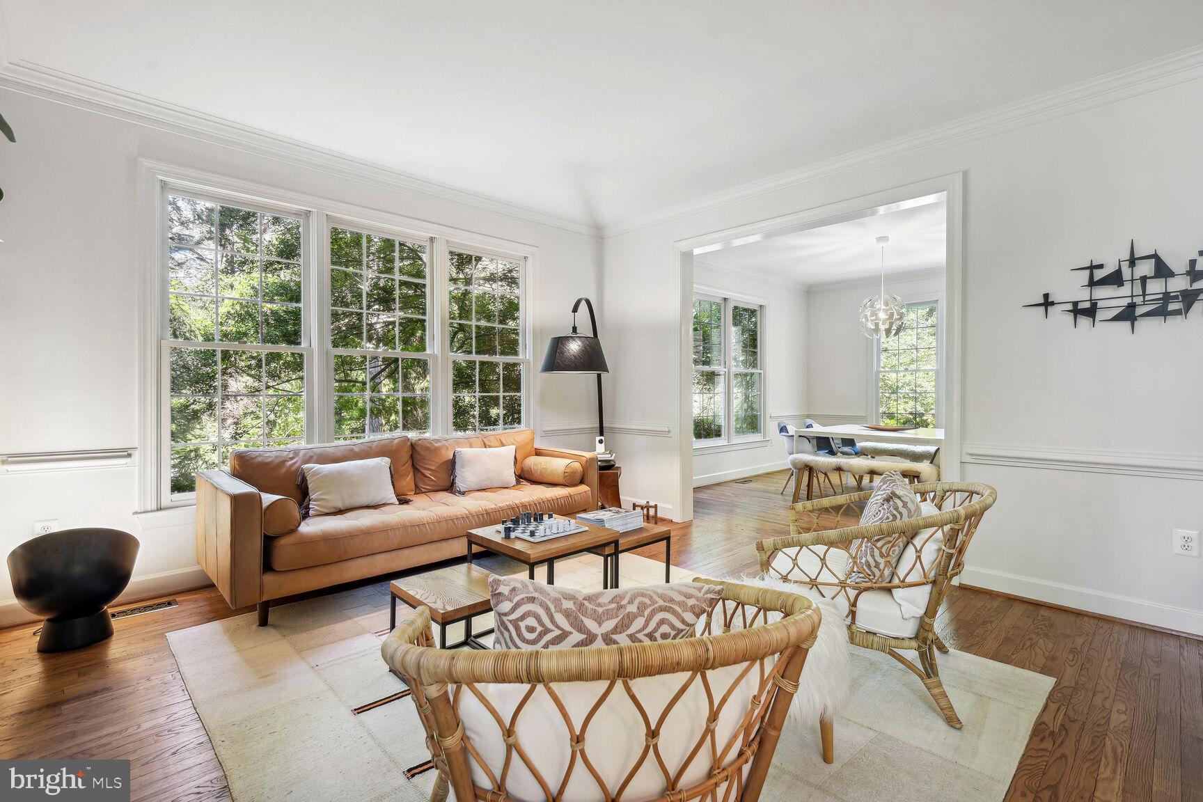 SPRING MEADOWS - Residential