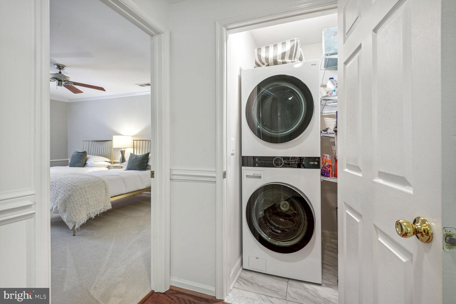 SPRING MEADOWS - Residential