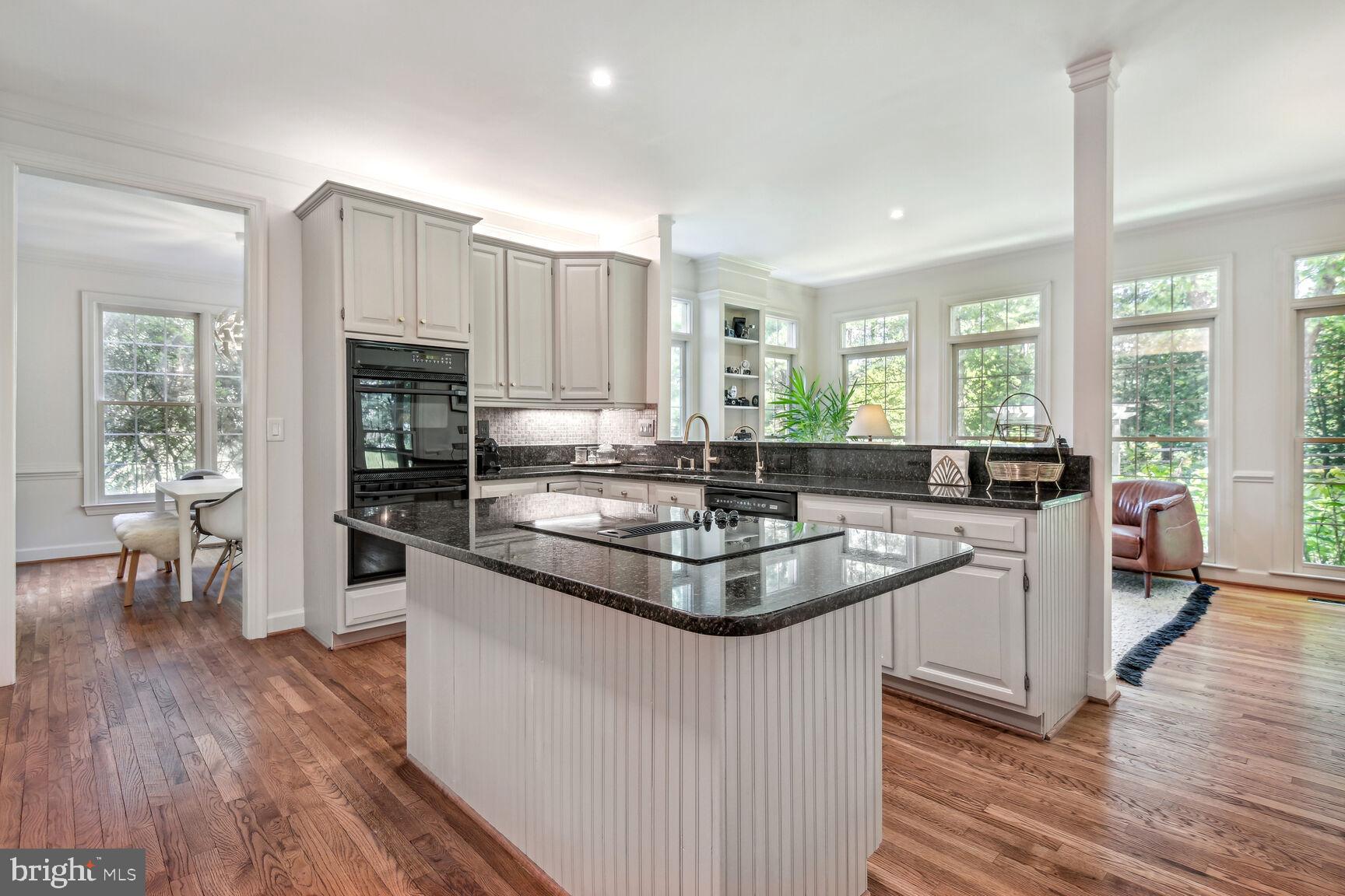 SPRING MEADOWS - Residential