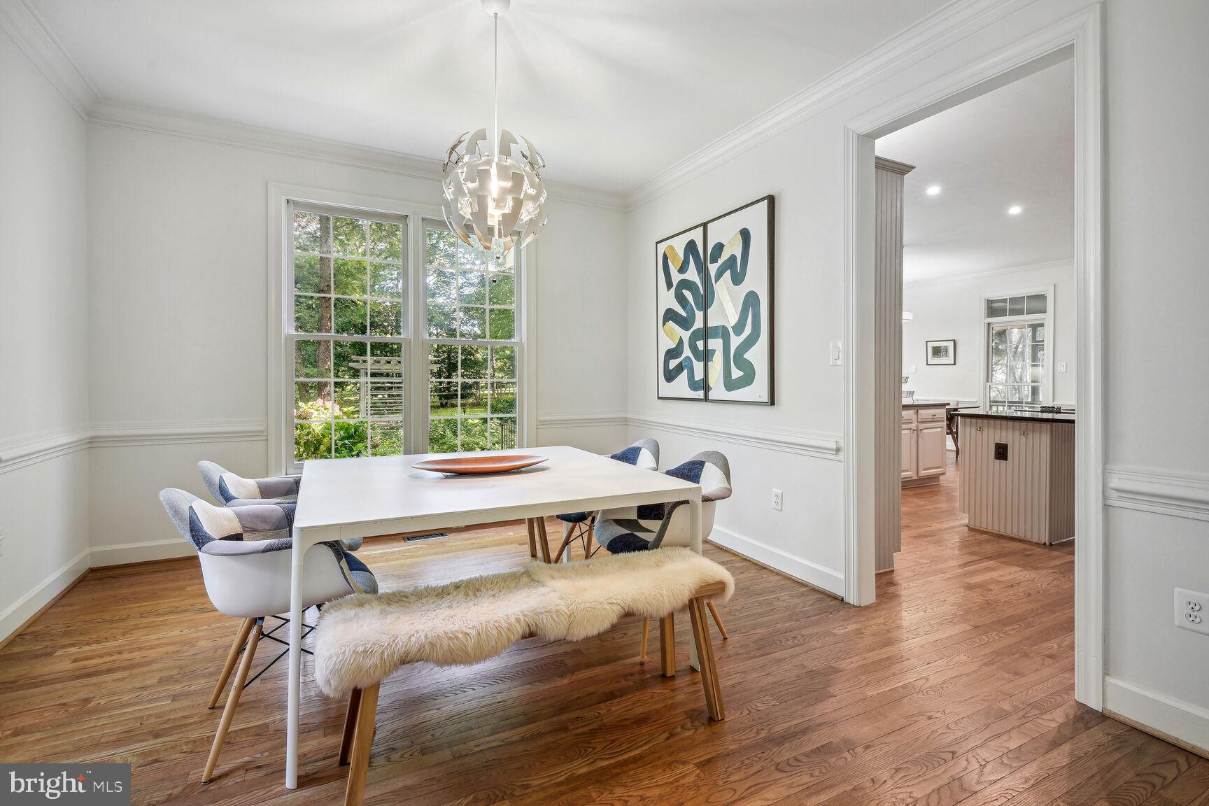 SPRING MEADOWS - Residential