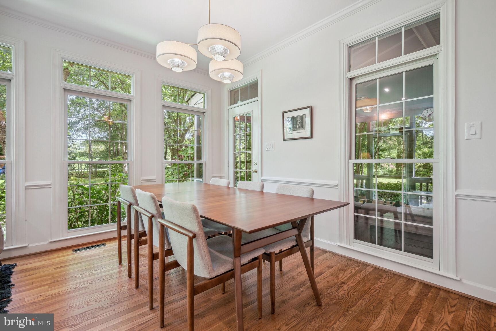 SPRING MEADOWS - Residential