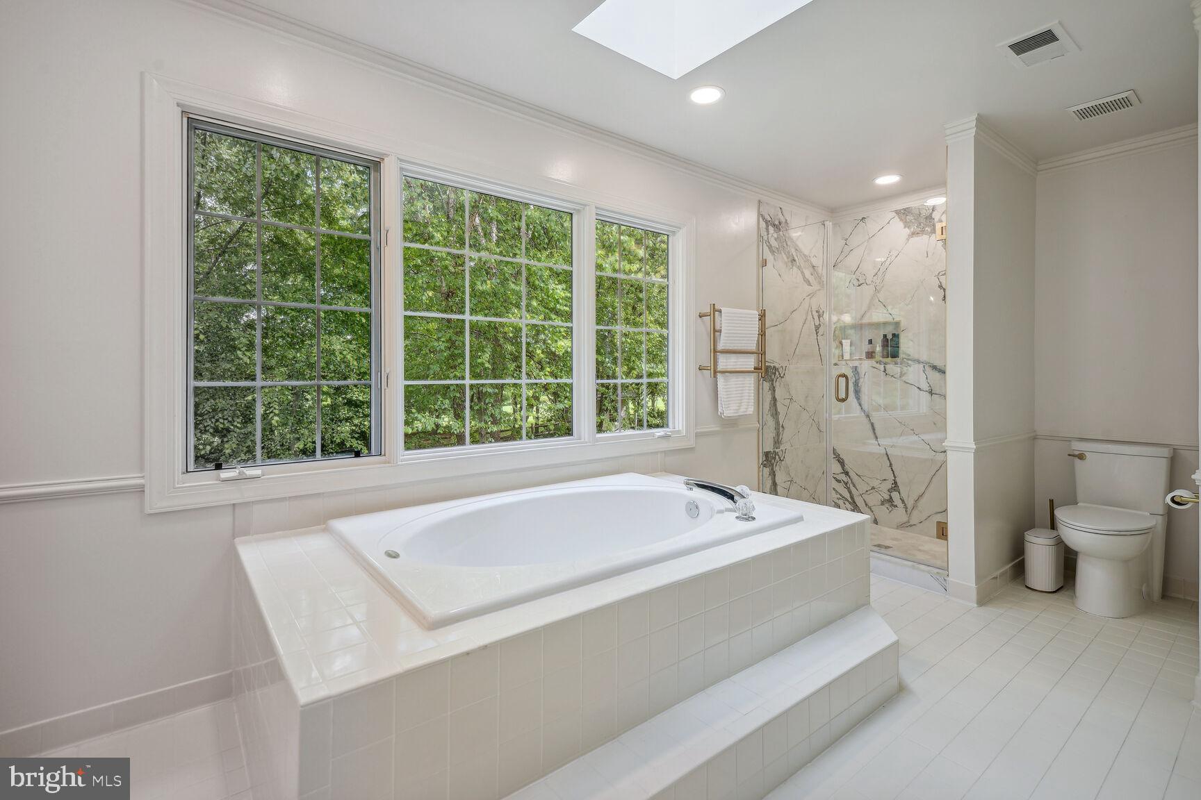 SPRING MEADOWS - Residential