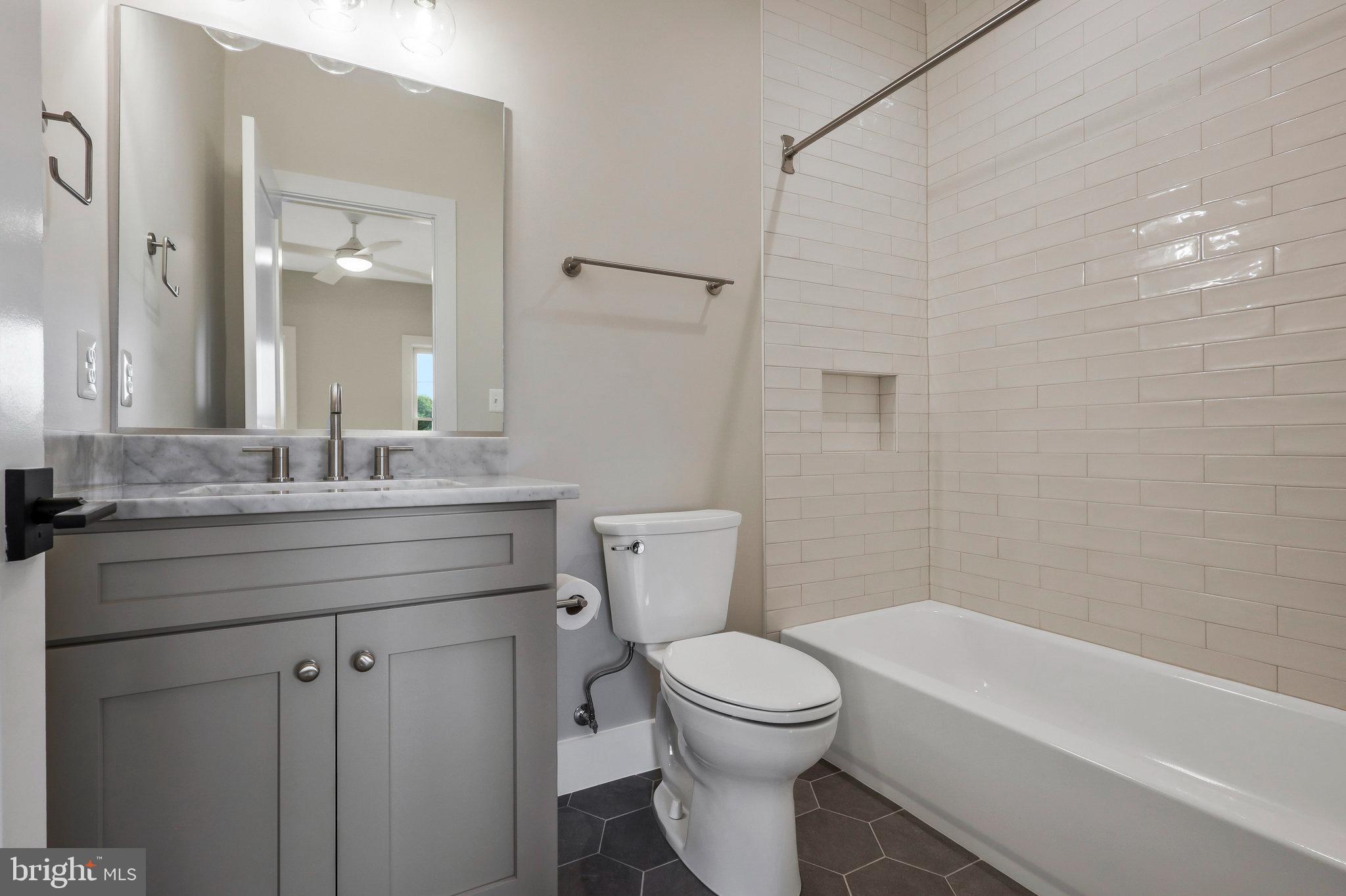 WAVERLY HILLS - Residential