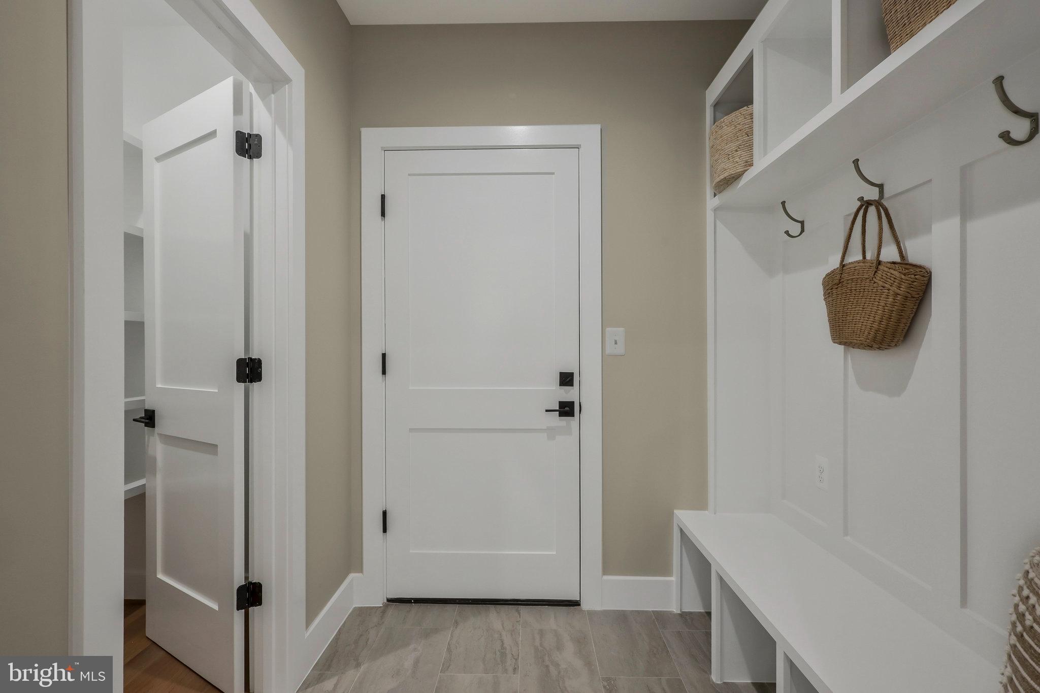 WAVERLY HILLS - Residential