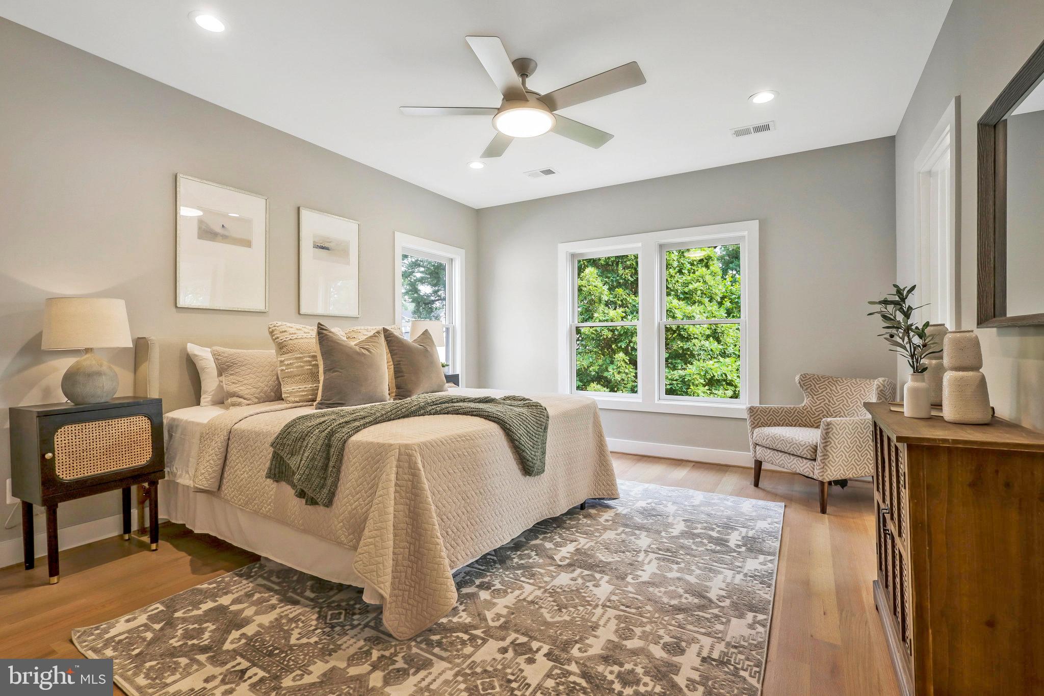 WAVERLY HILLS - Residential