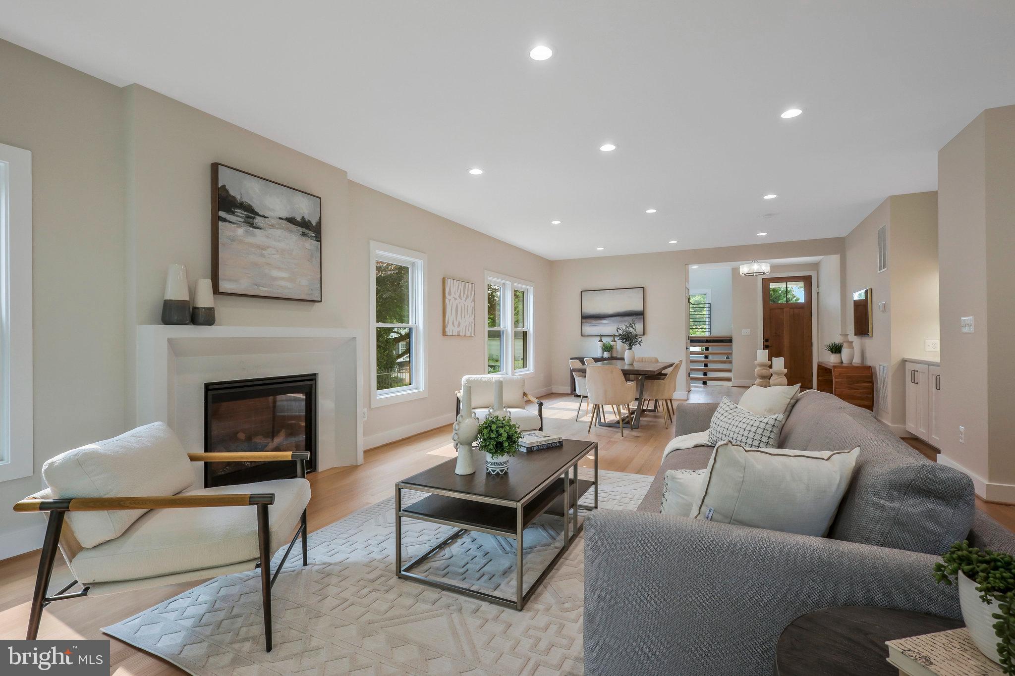 WAVERLY HILLS - Residential