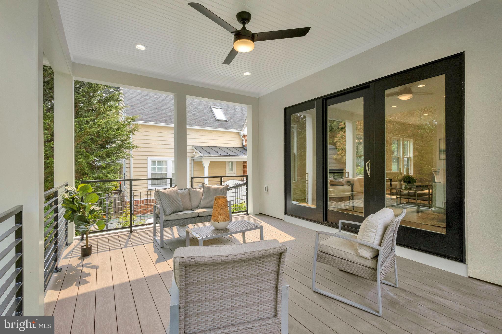 WAVERLY HILLS - Residential