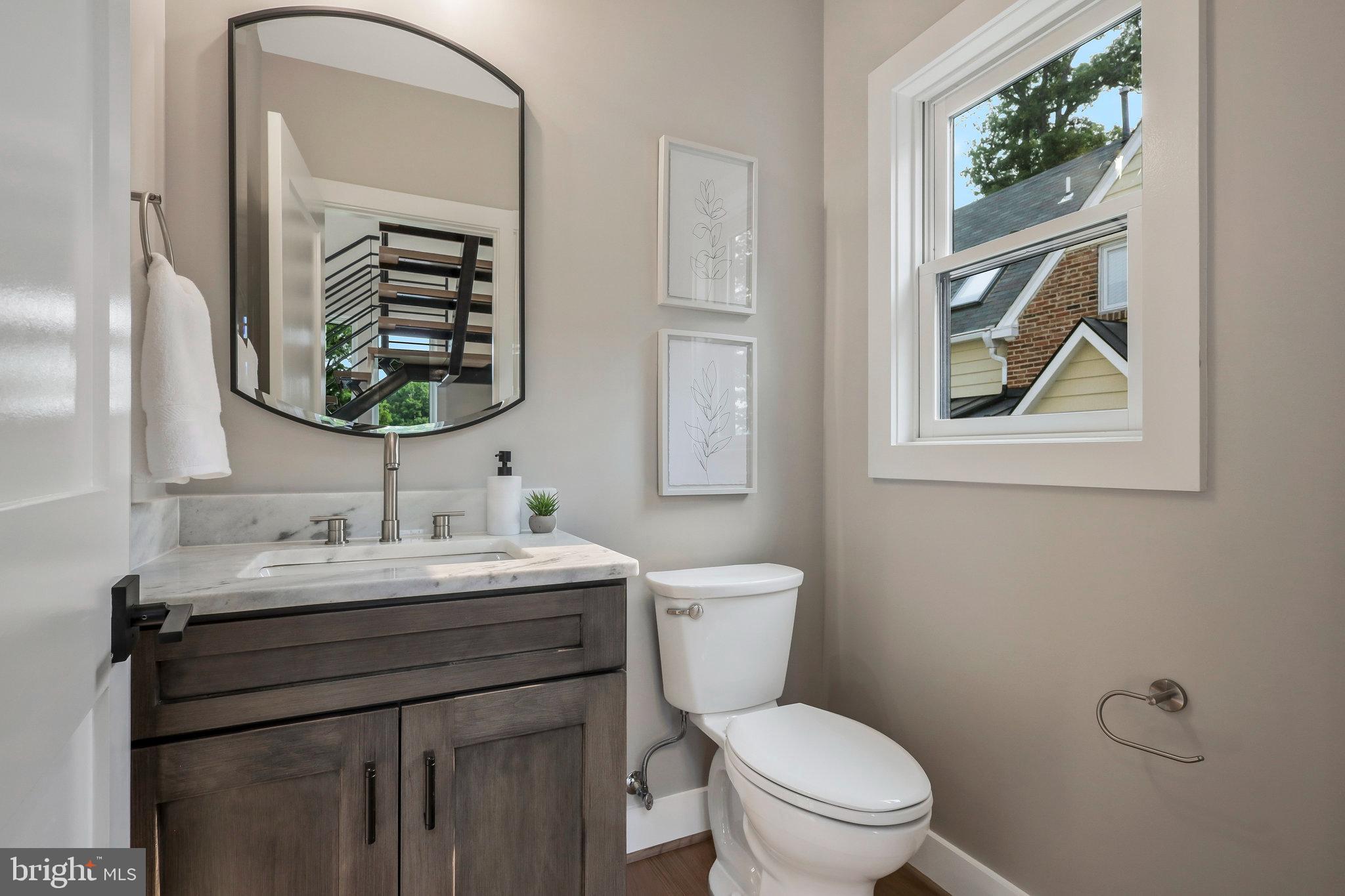 WAVERLY HILLS - Residential