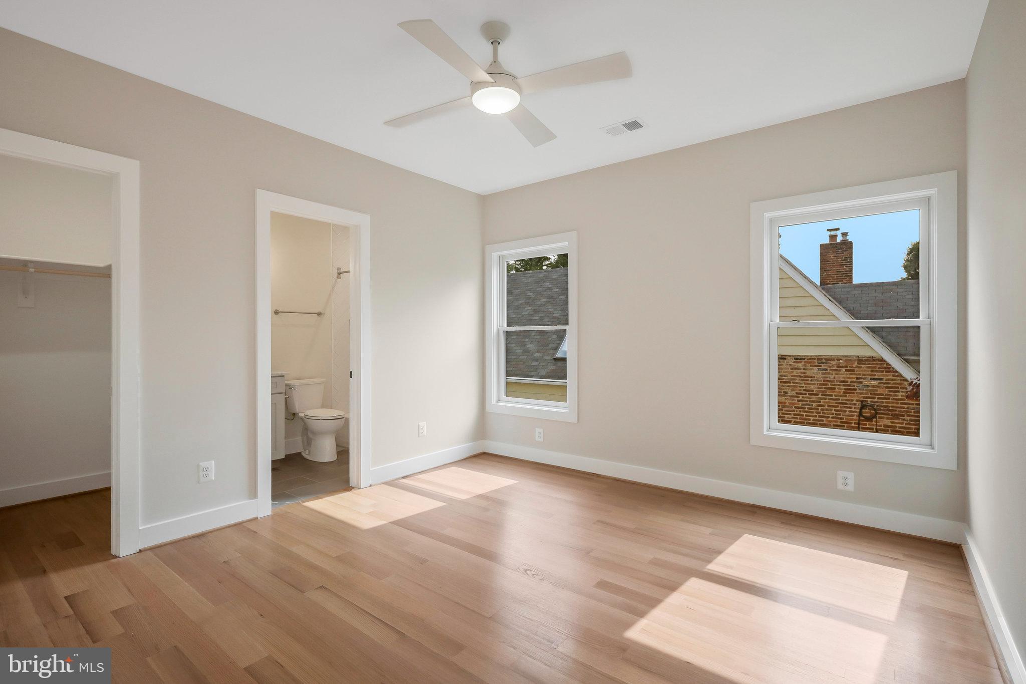 WAVERLY HILLS - Residential