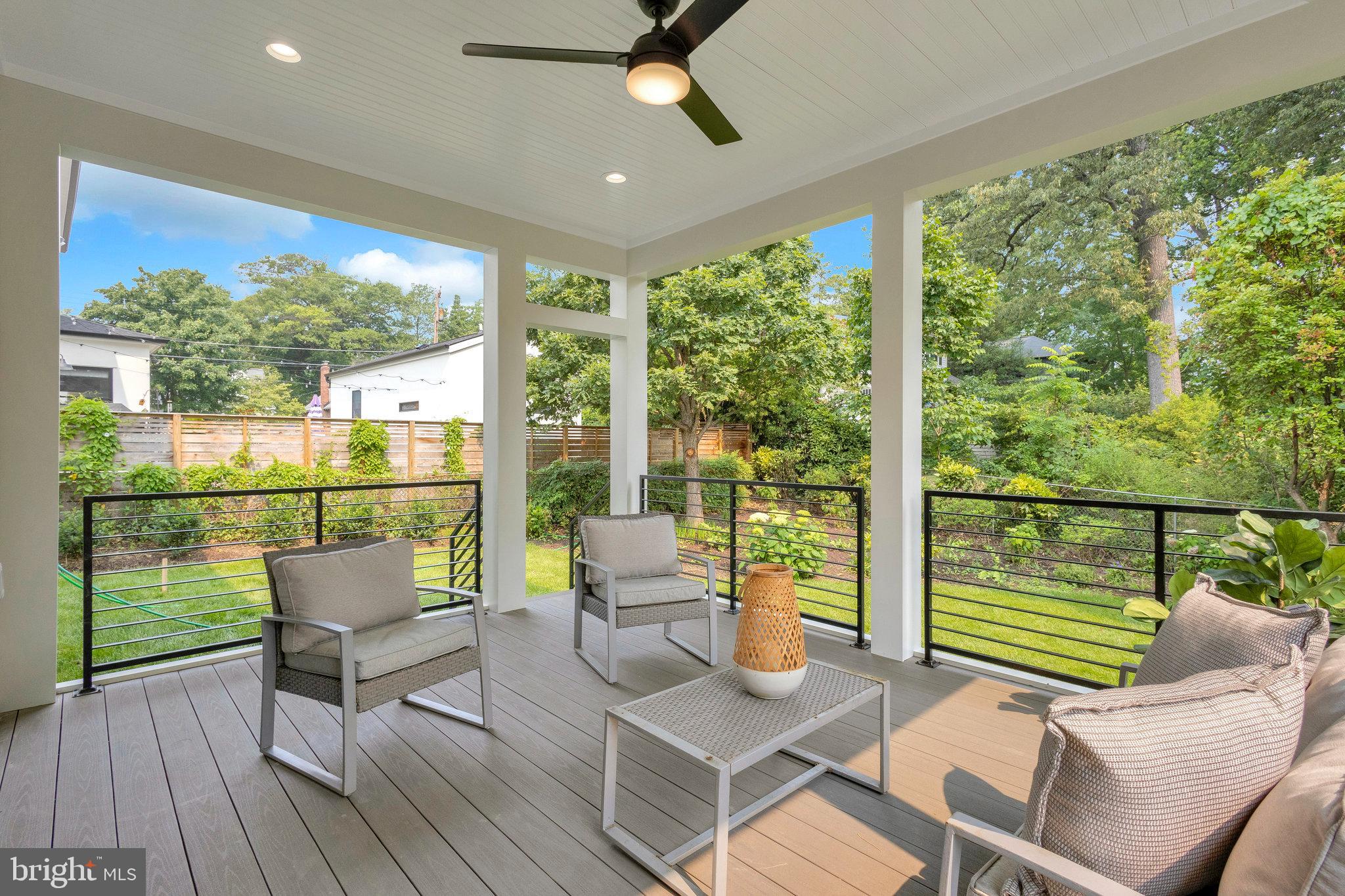 WAVERLY HILLS - Residential