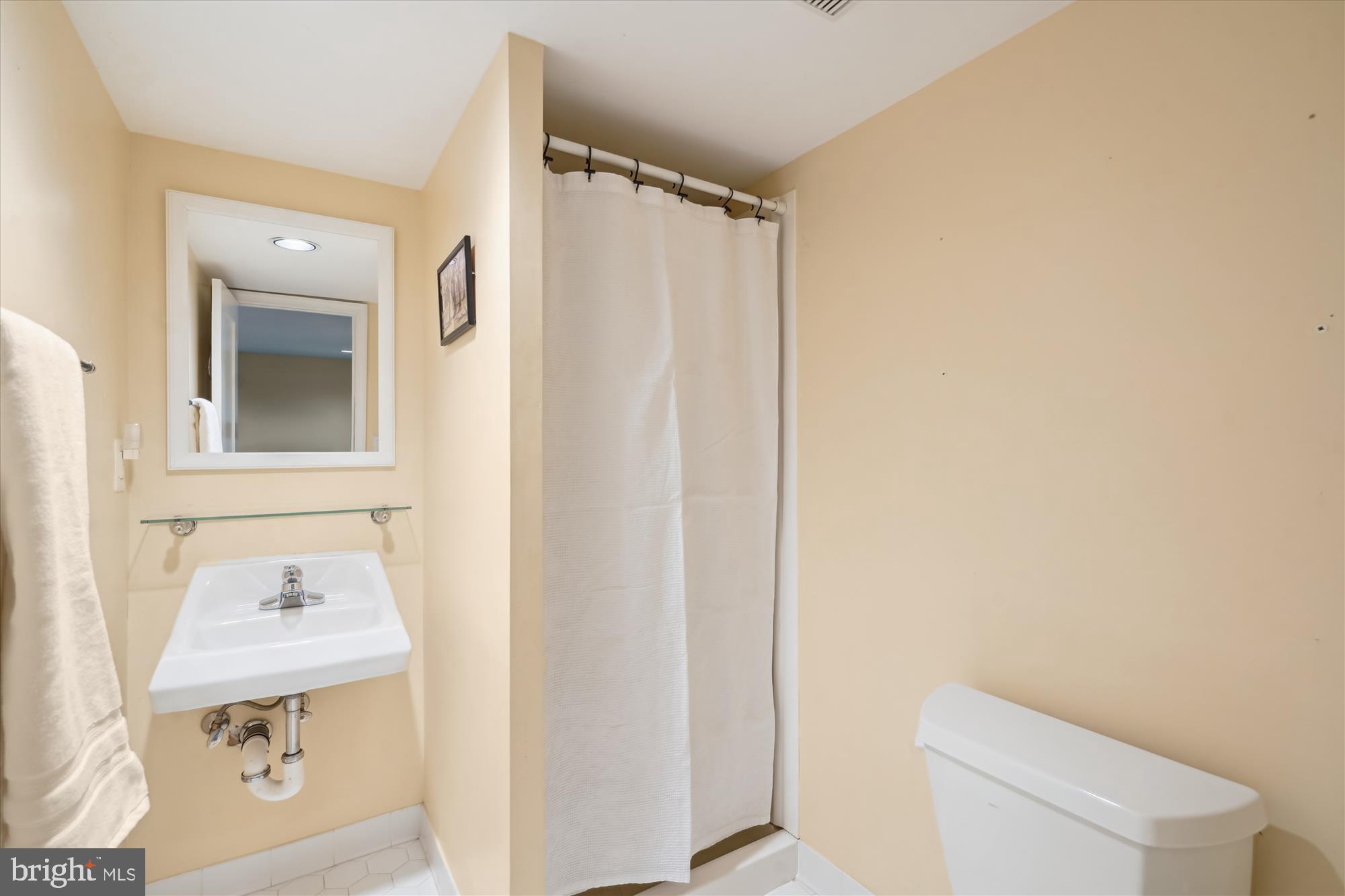 GLEN ECHO HEIGHTS - Residential