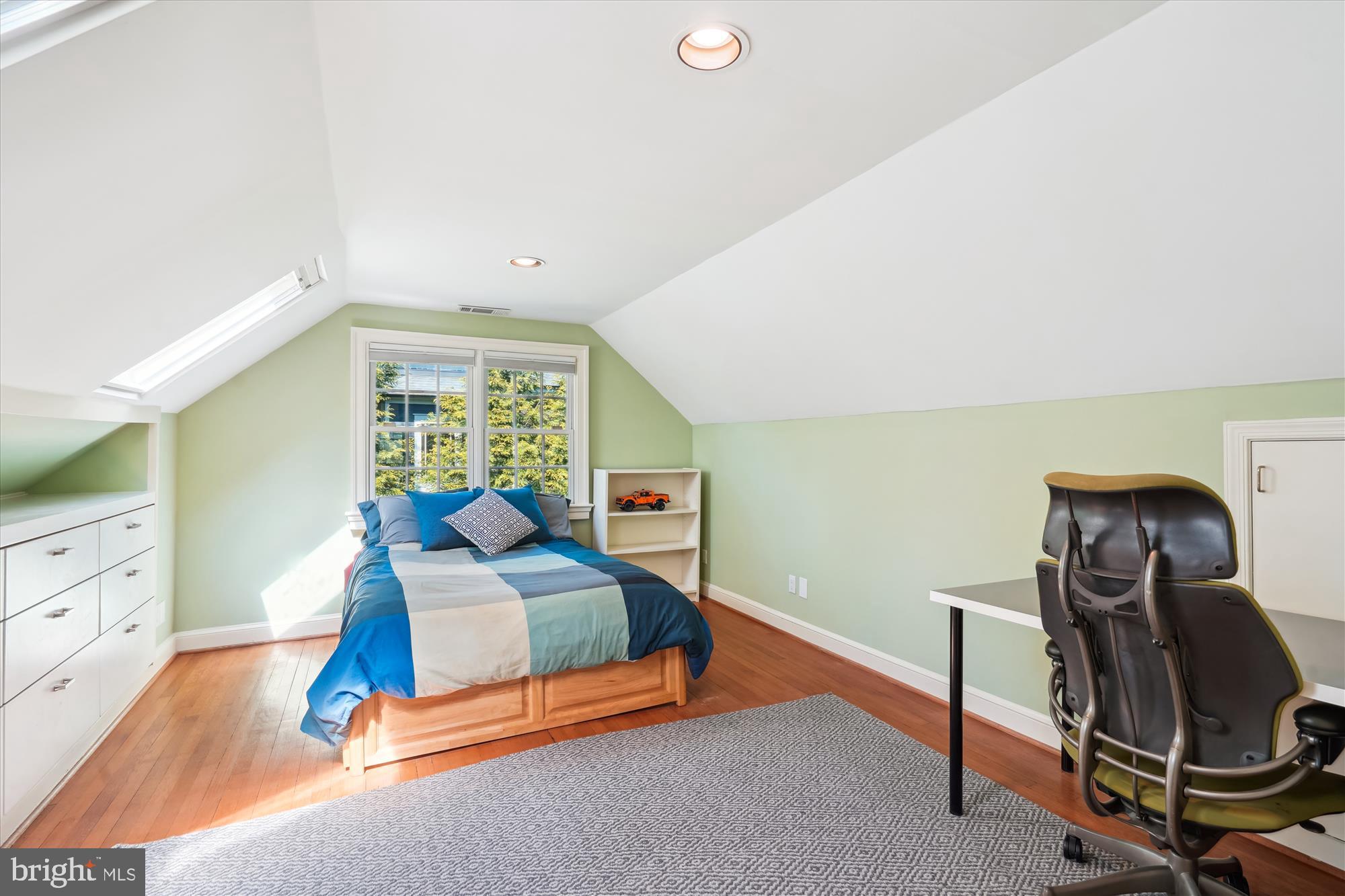 GLEN ECHO HEIGHTS - Residential