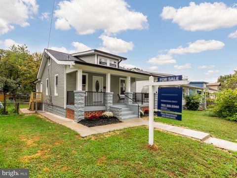 3421 NEWTON STREET MOUNT RAINIER MD 20712