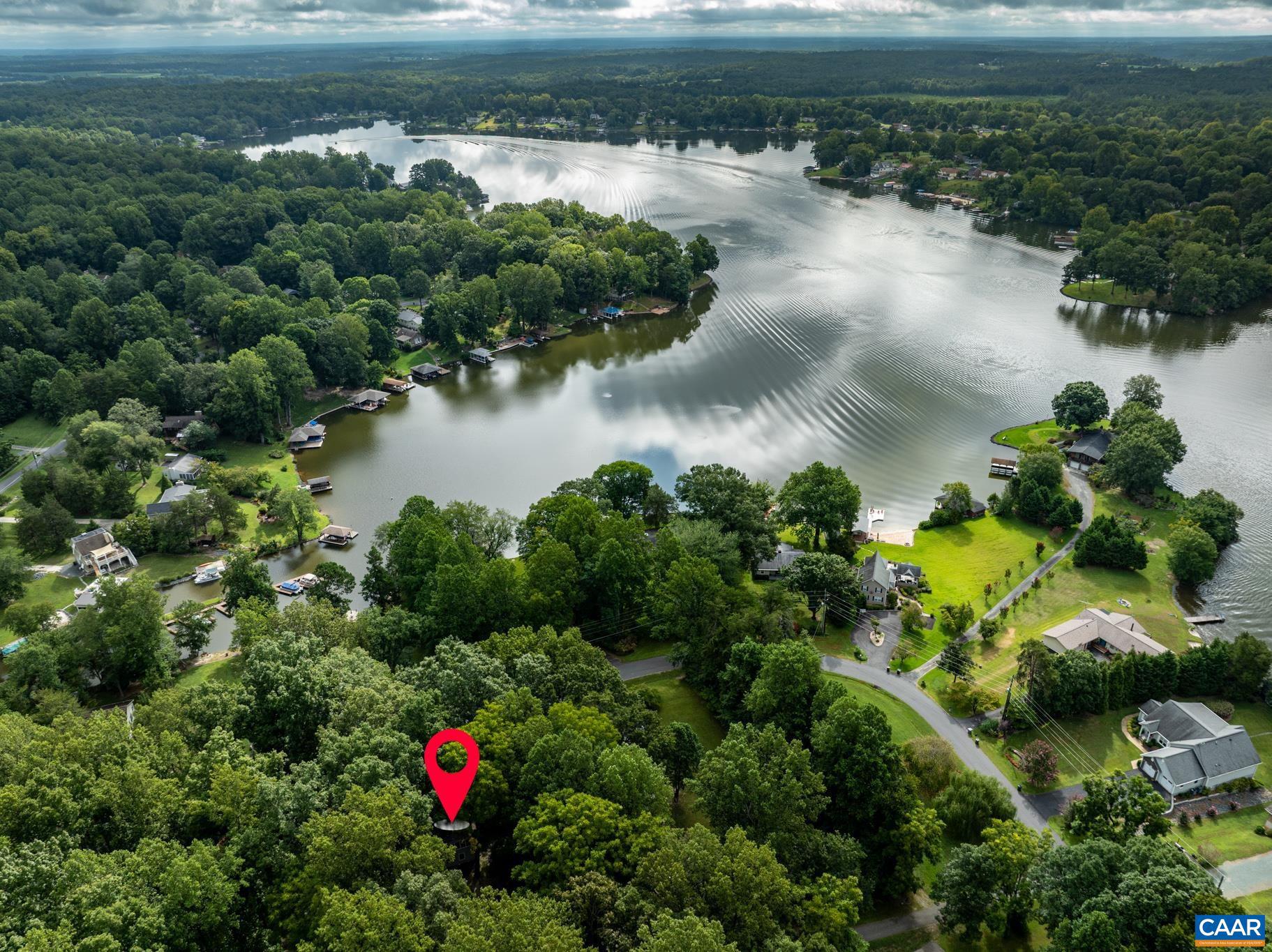 BLUE RIDGE SHORES - Residential