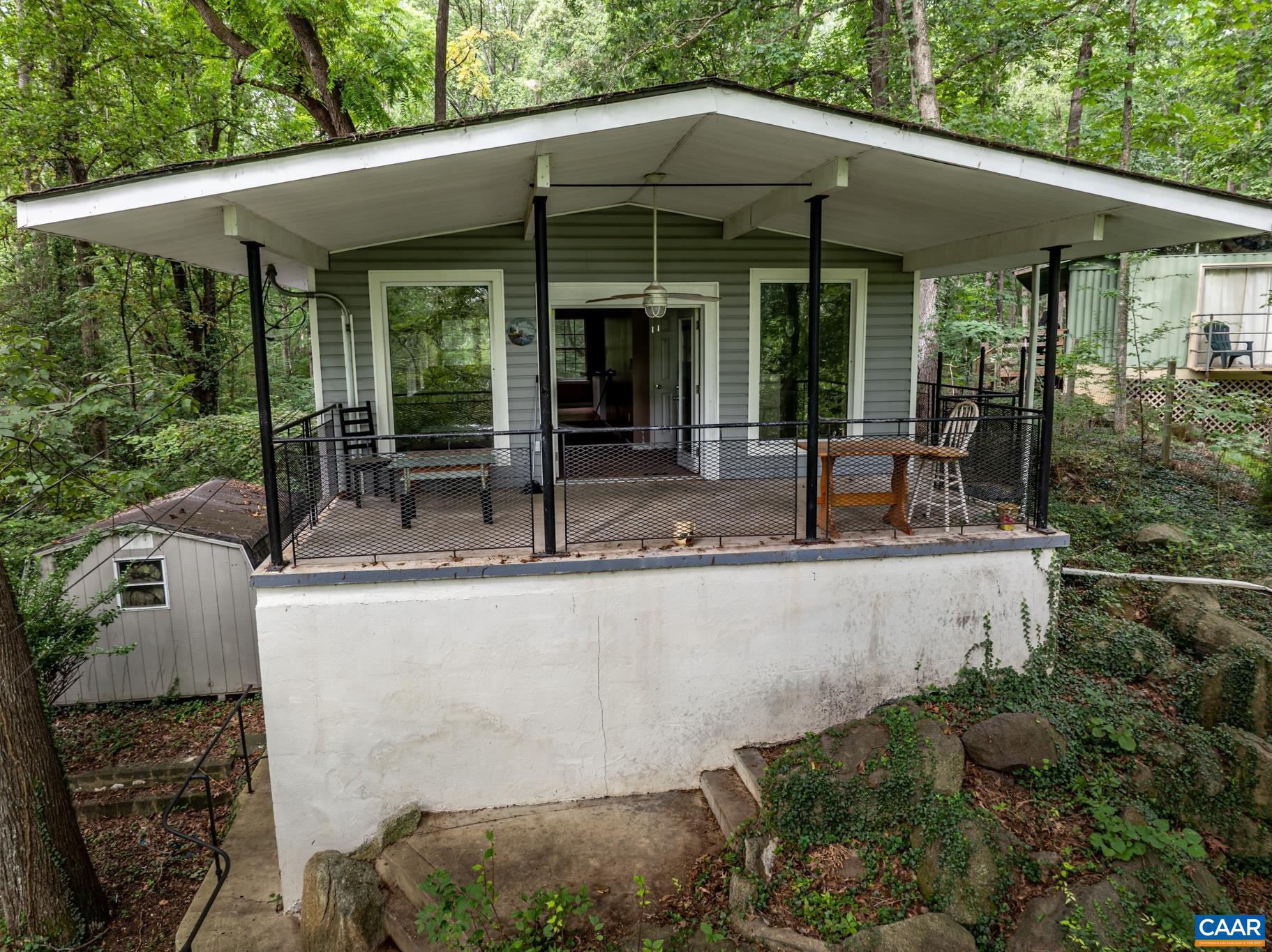 BLUE RIDGE SHORES - Residential