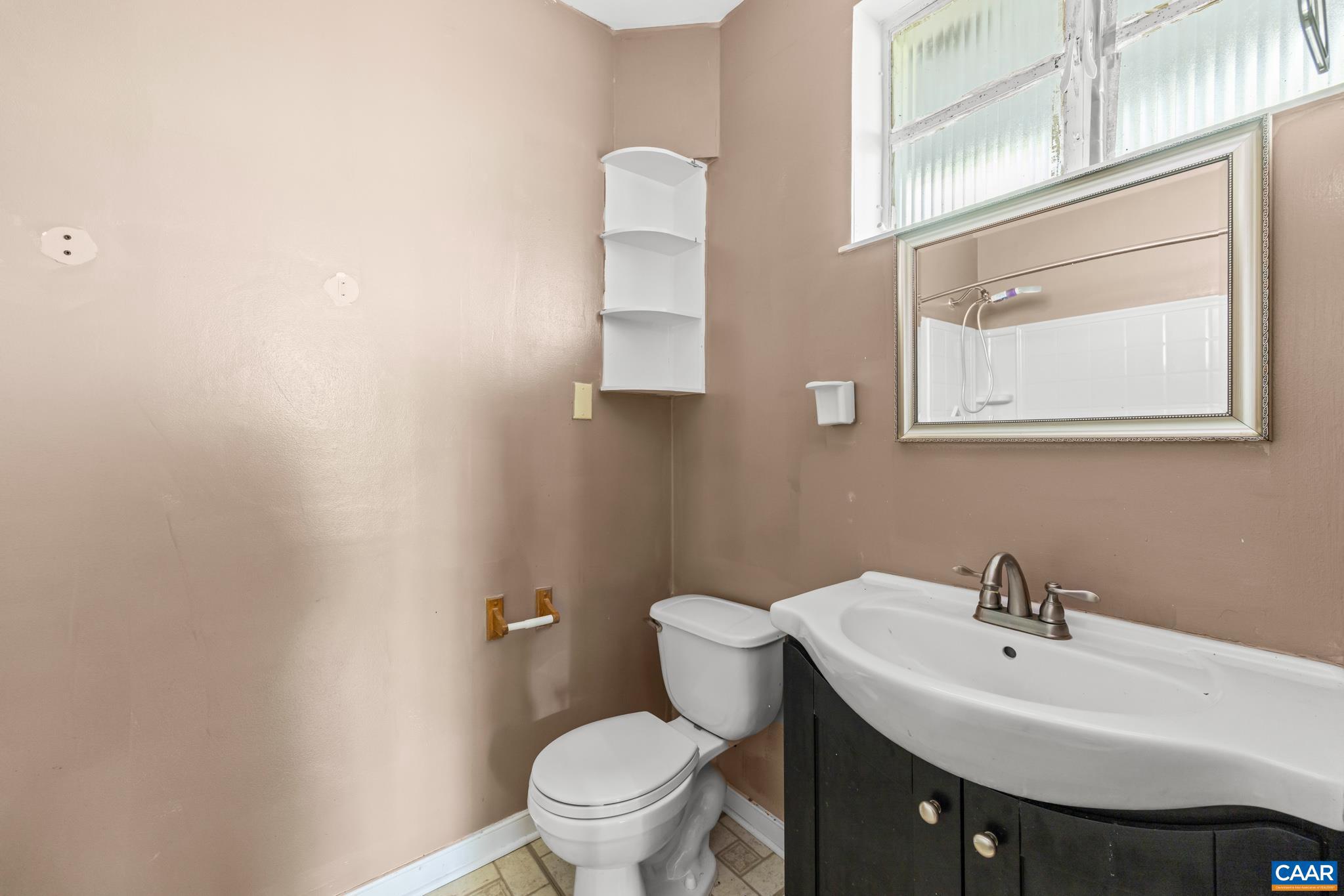 BLUE RIDGE SHORES - Residential