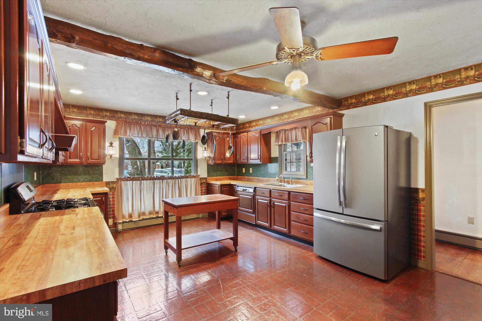 MANCHESTER - Residential