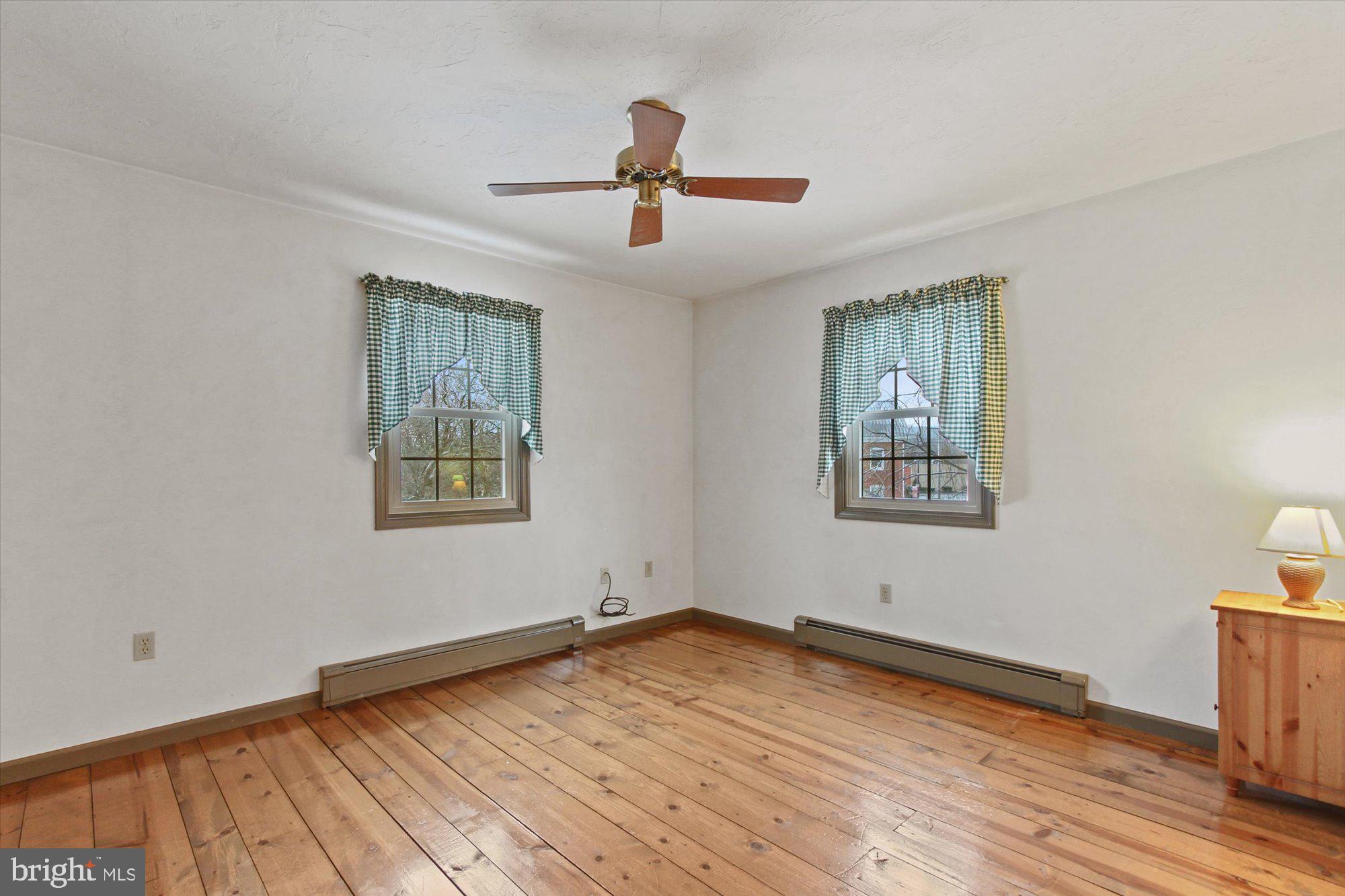 MANCHESTER - Residential