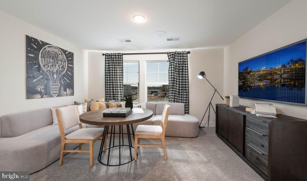 LIBERTY RUN - Residential