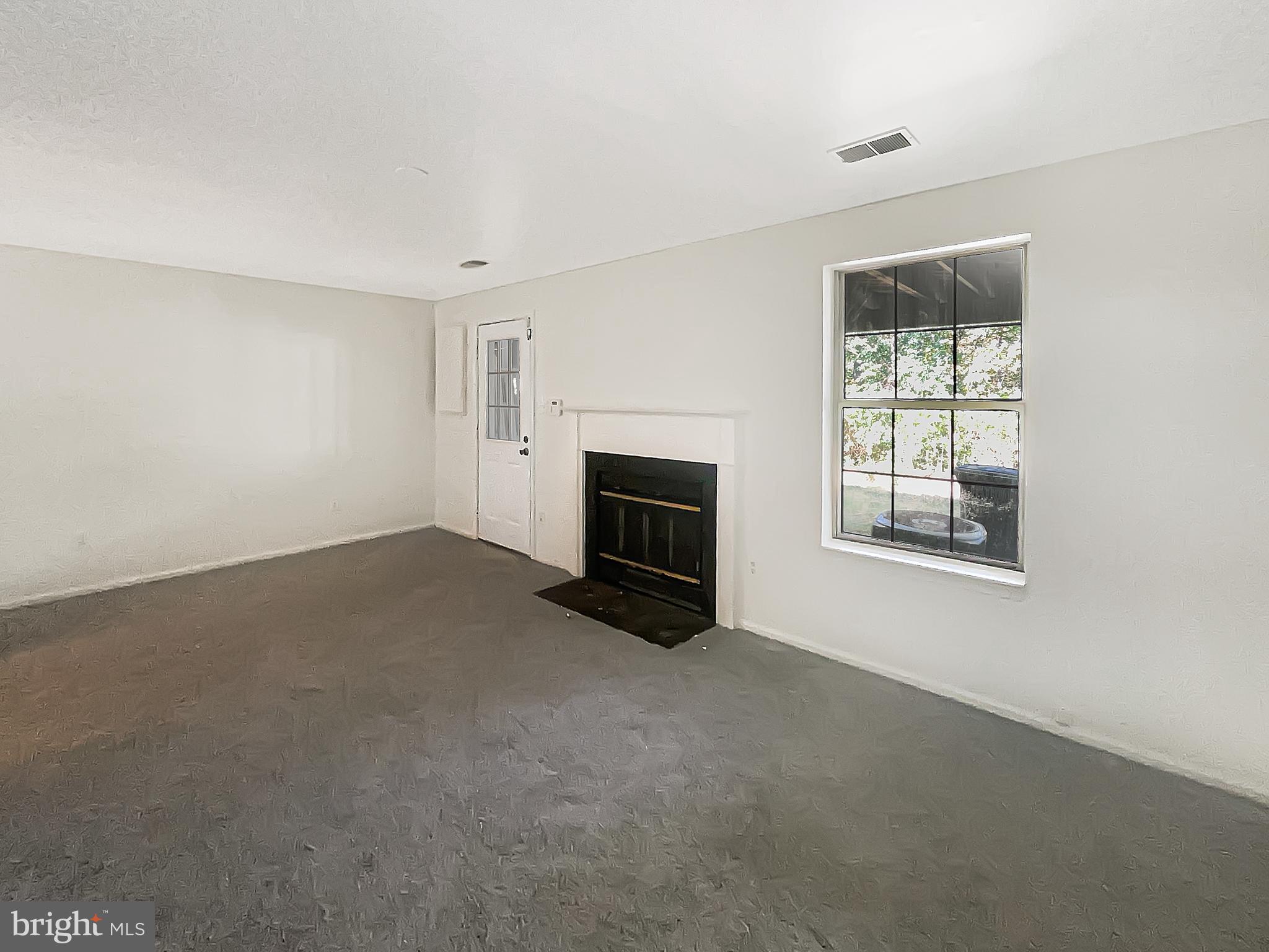 QUAIL HOLLOW - Residential