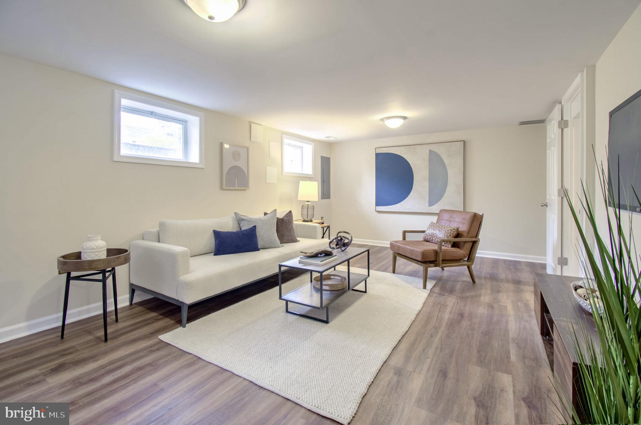 MOUNT RAINIER - Residential