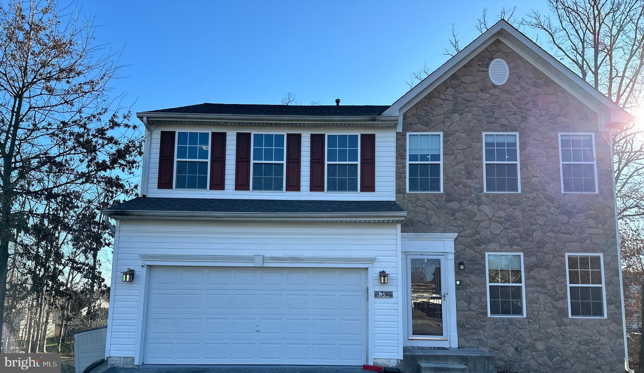 KINGS ARMS - Residential Lease