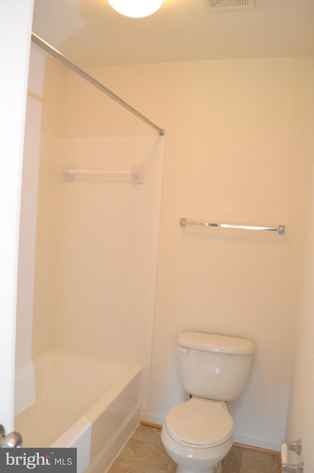 MONROE POINT - Residential Lease