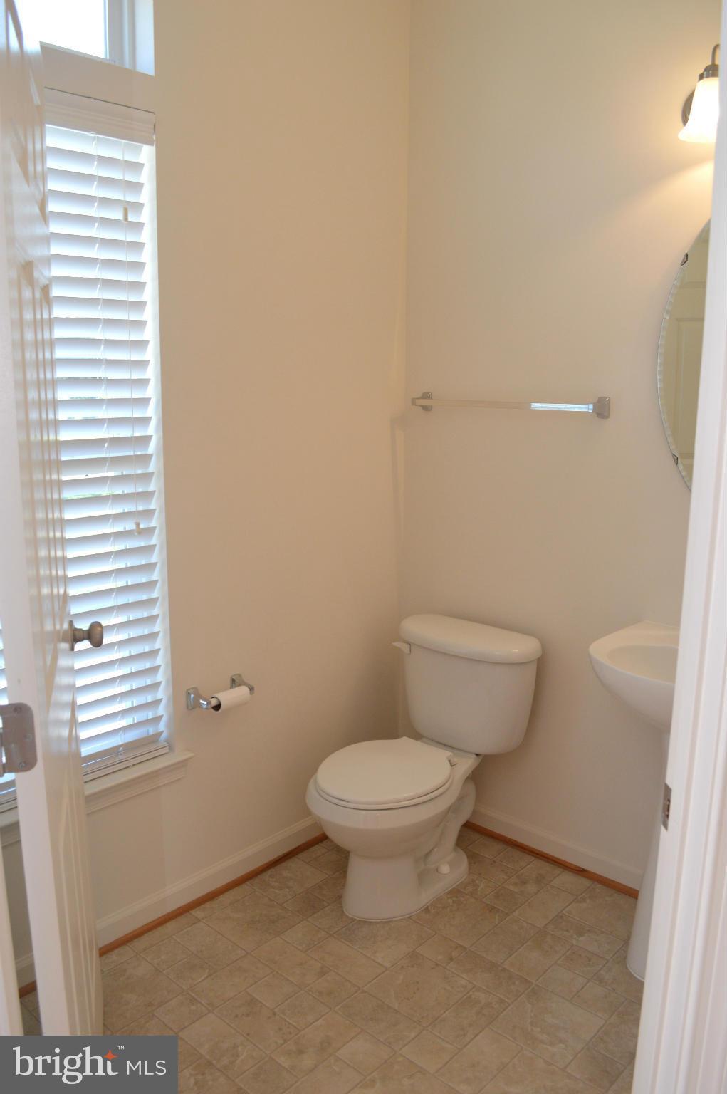 MONROE POINT - Residential Lease