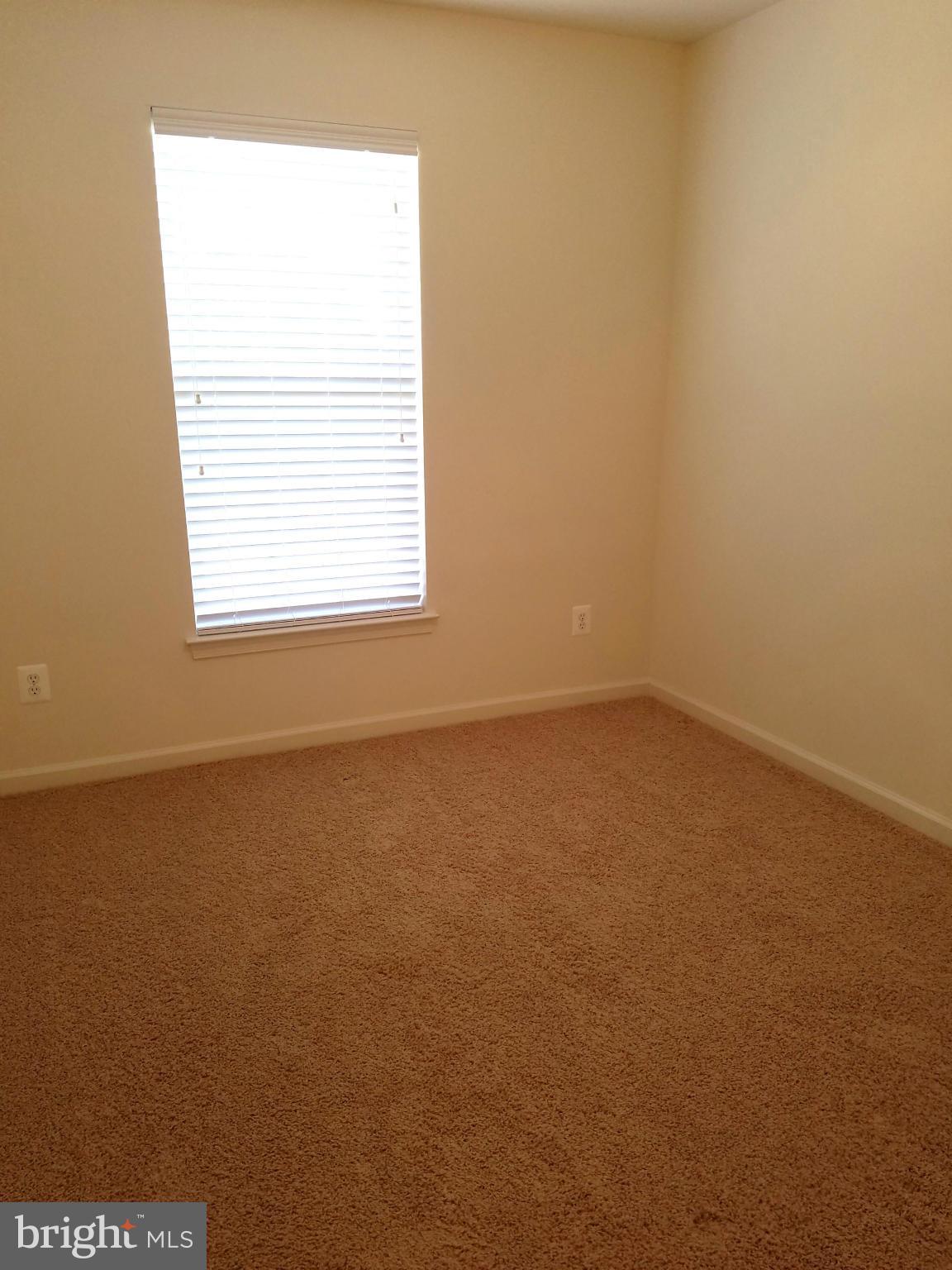 MONROE POINT - Residential Lease