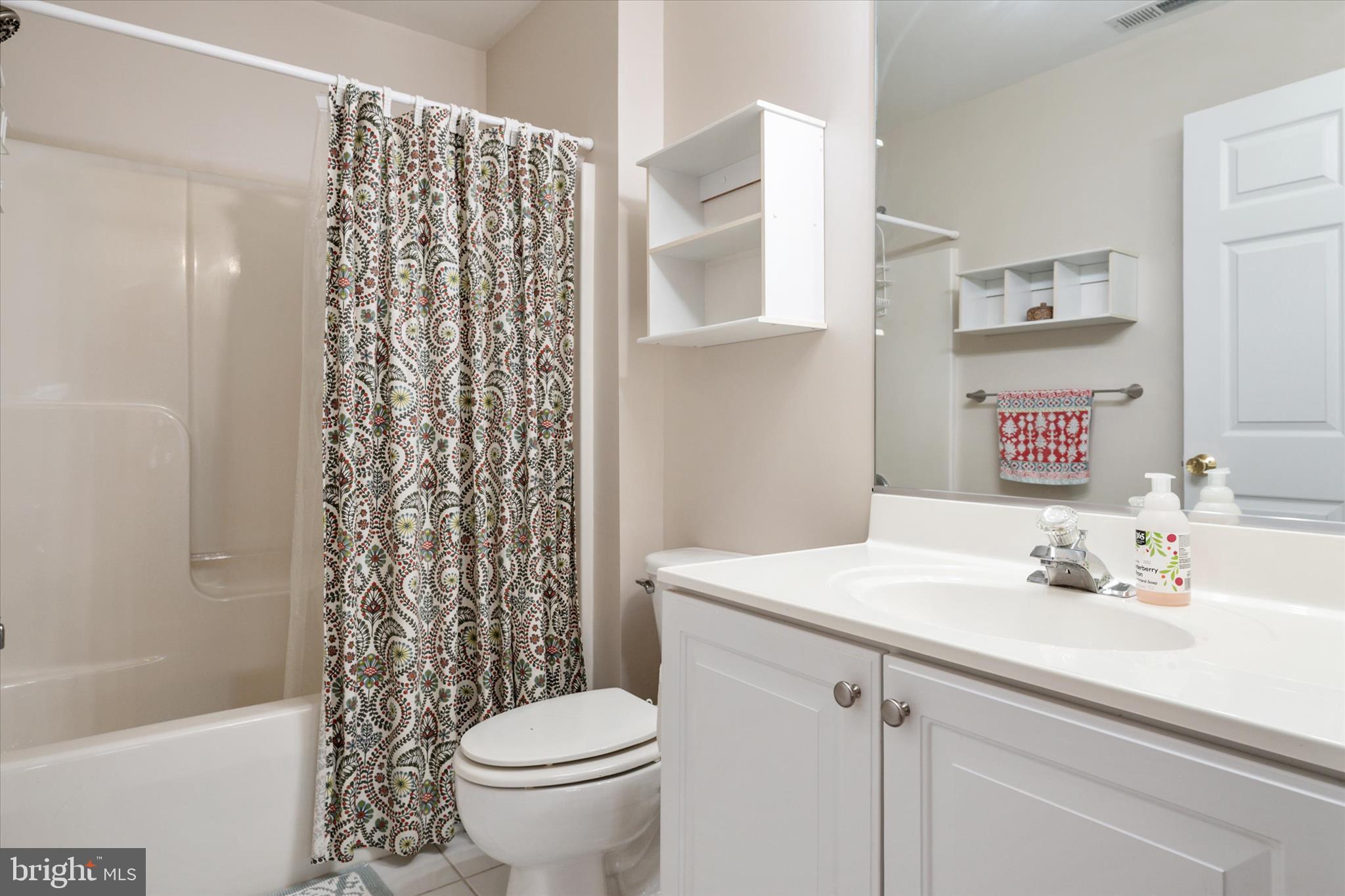 BAYSIDE MARINA - Residential