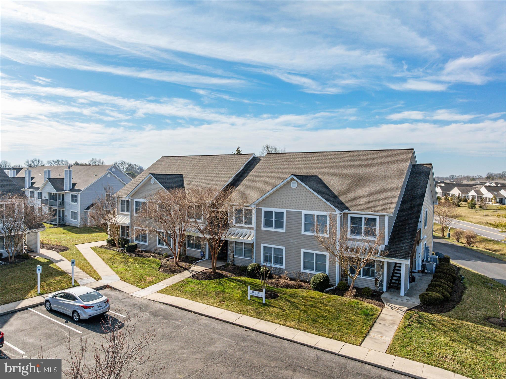 BAYSIDE MARINA - Residential