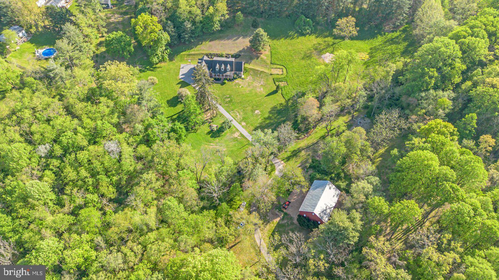 HAMPSTEAD - Residential