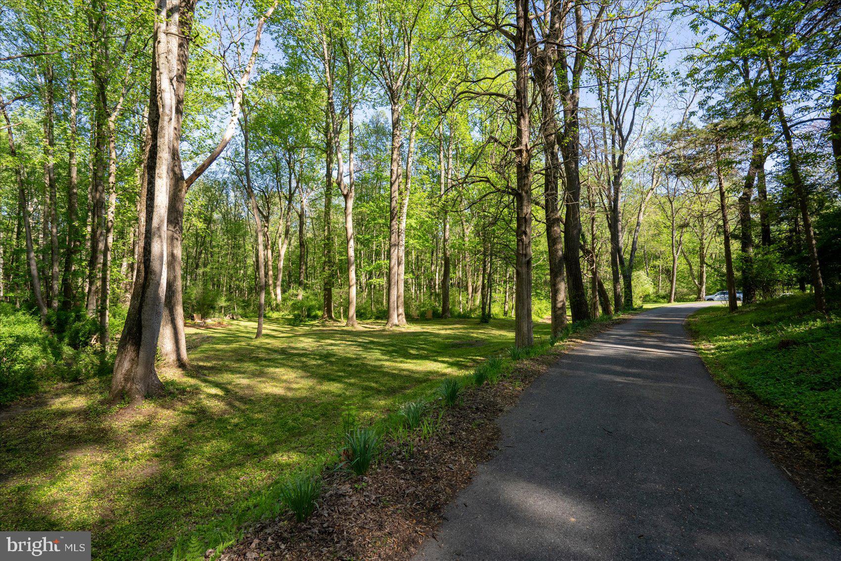 HAMPSTEAD - Residential
