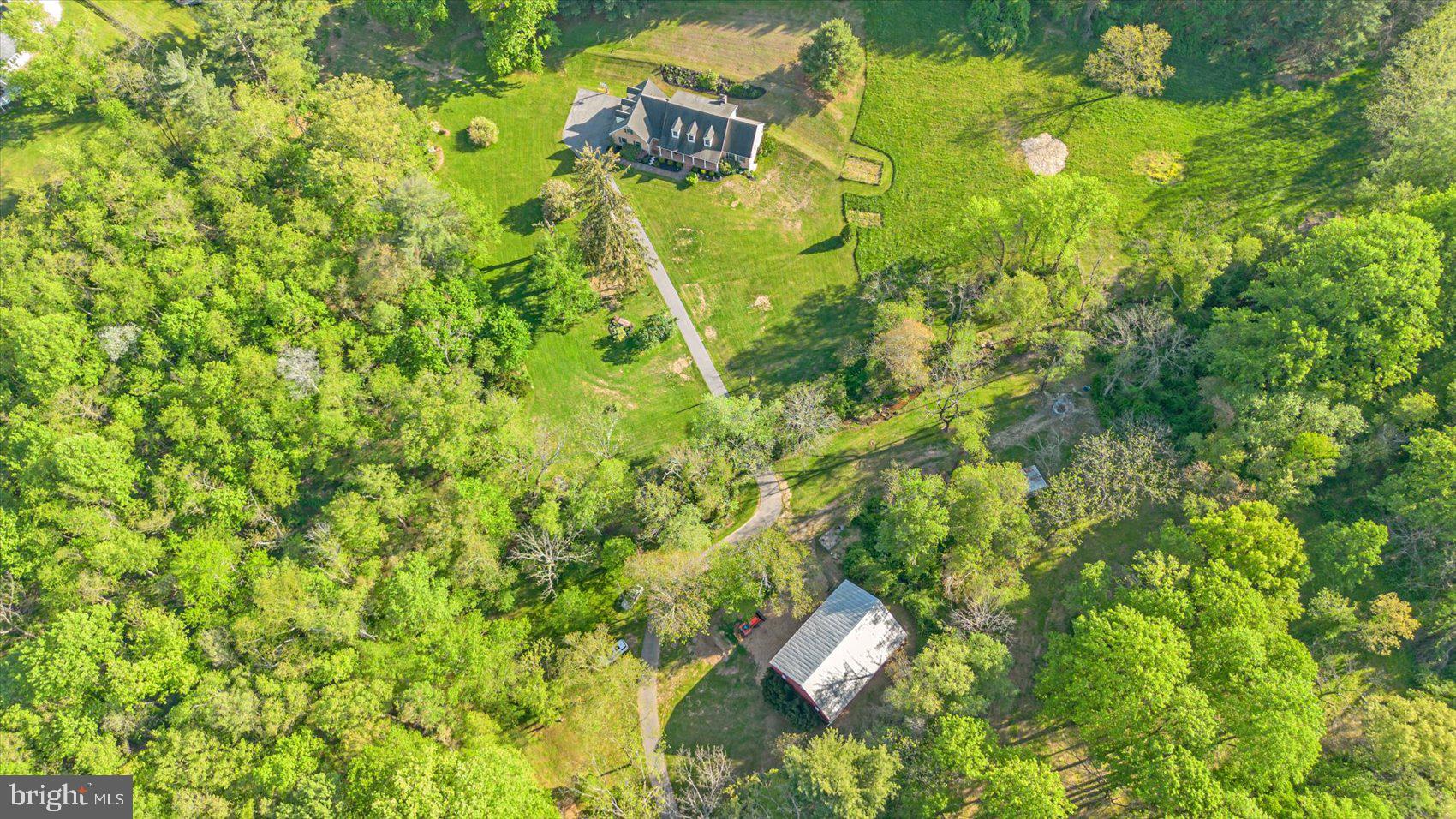 HAMPSTEAD - Residential