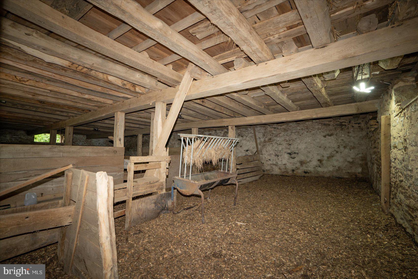 HAMPSTEAD - Residential