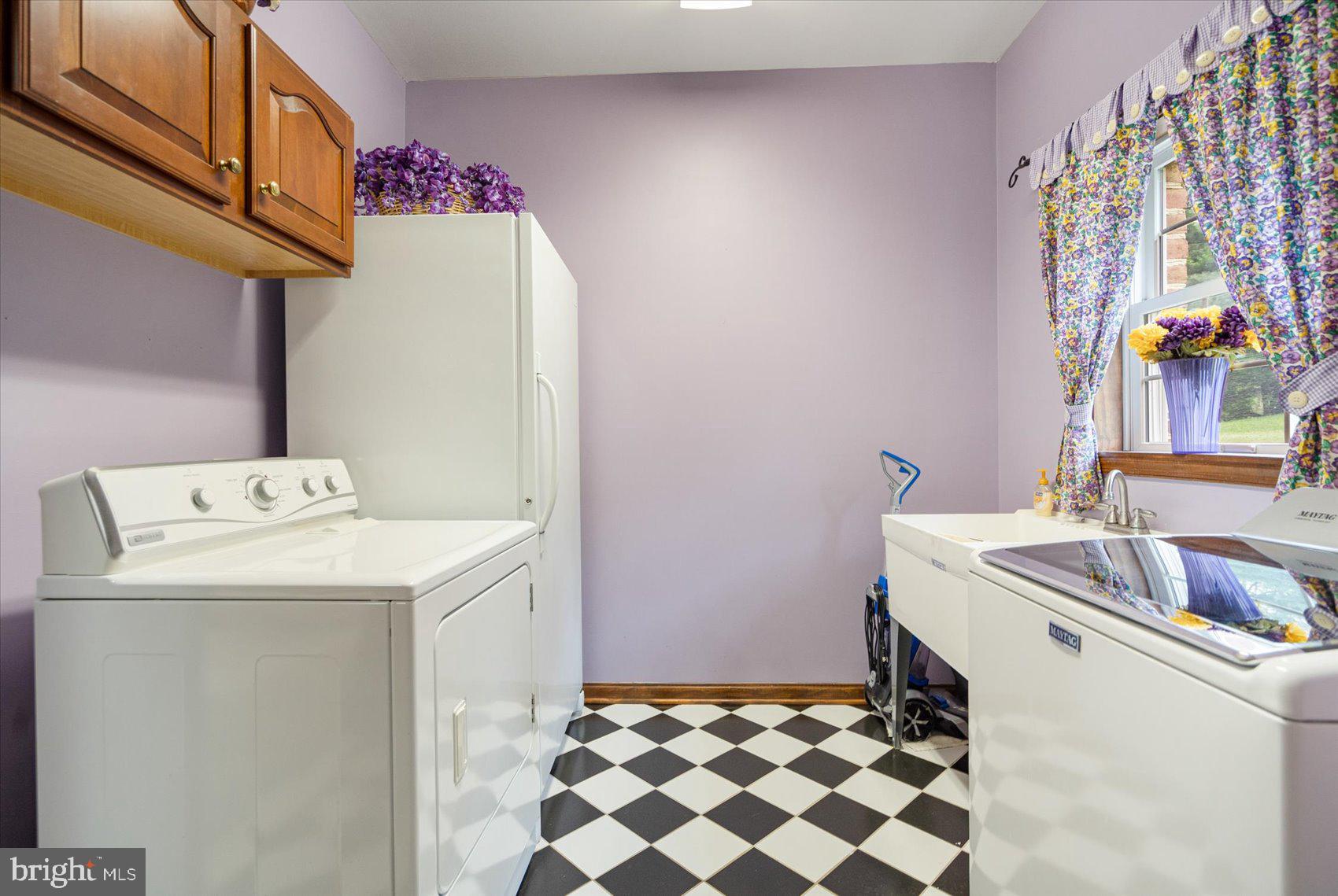 HAMPSTEAD - Residential