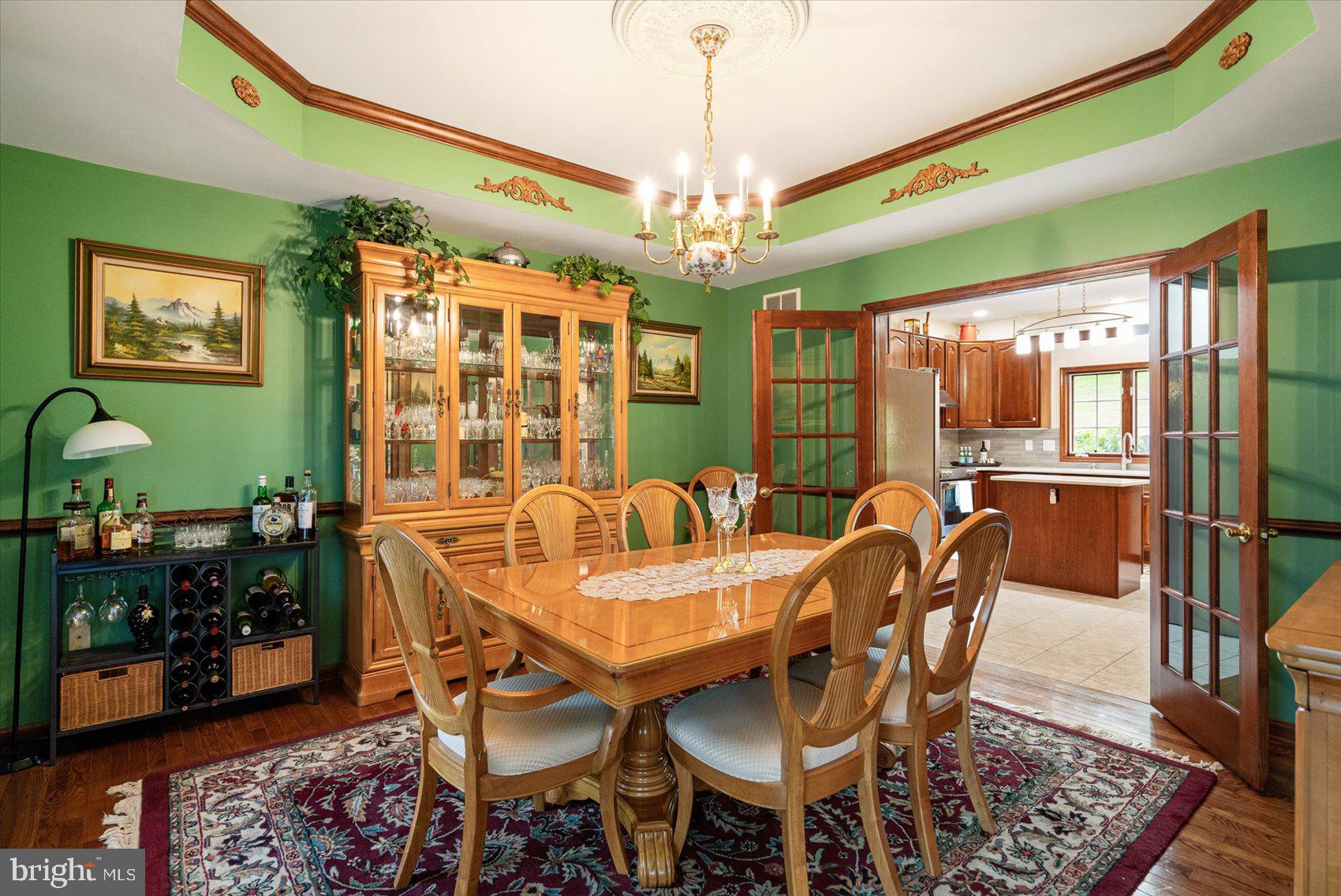 HAMPSTEAD - Residential