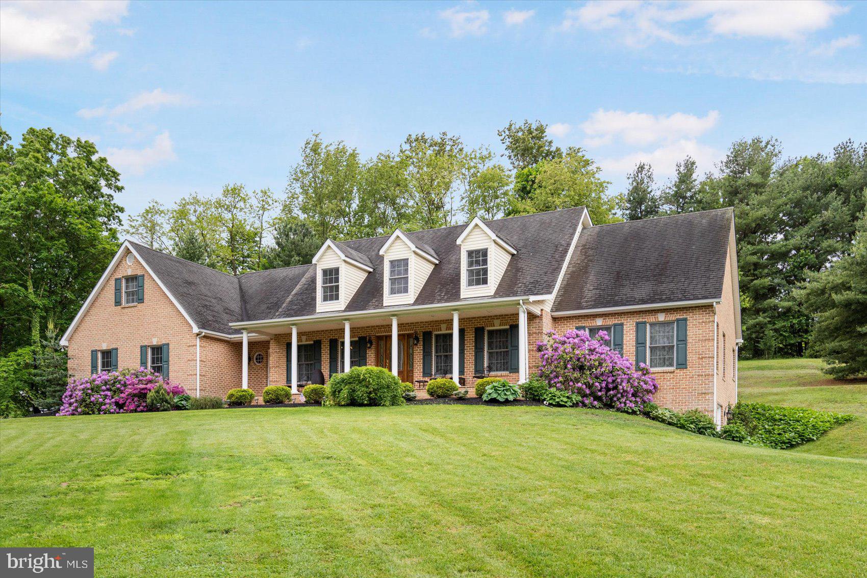 HAMPSTEAD - Residential