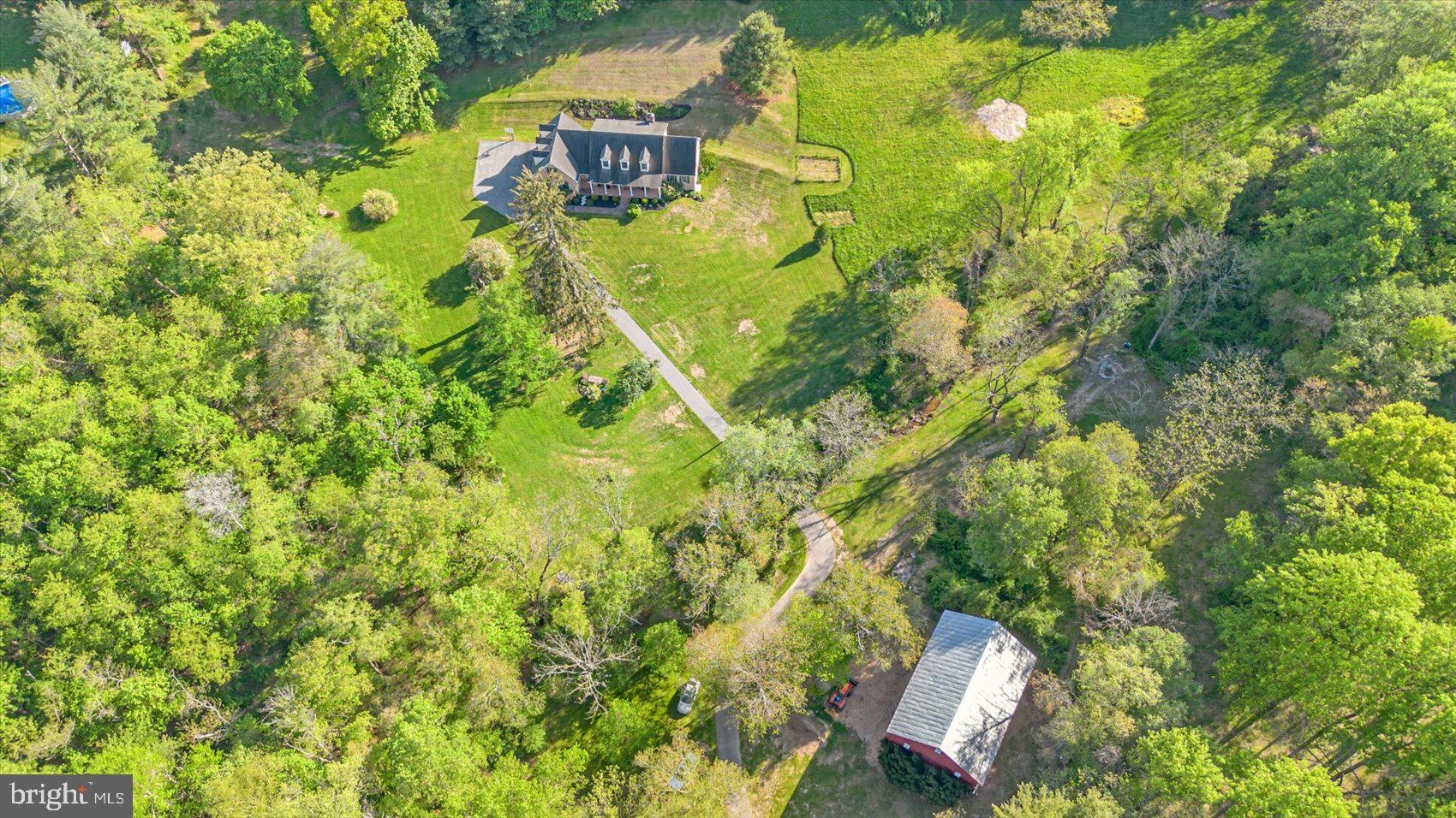 HAMPSTEAD - Residential